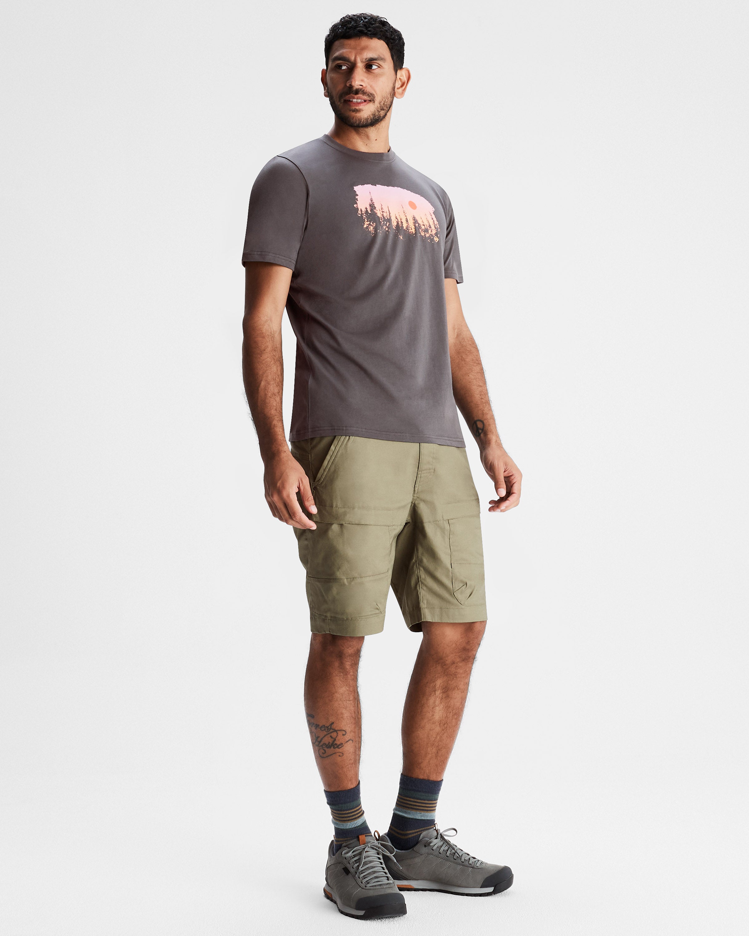 Organic Cotton Men's T-Shirt with Tree Line Design - Comfortable & Eco-Friendly Casual Wear for Everyday Outfits, Outdoor Activities & Travel