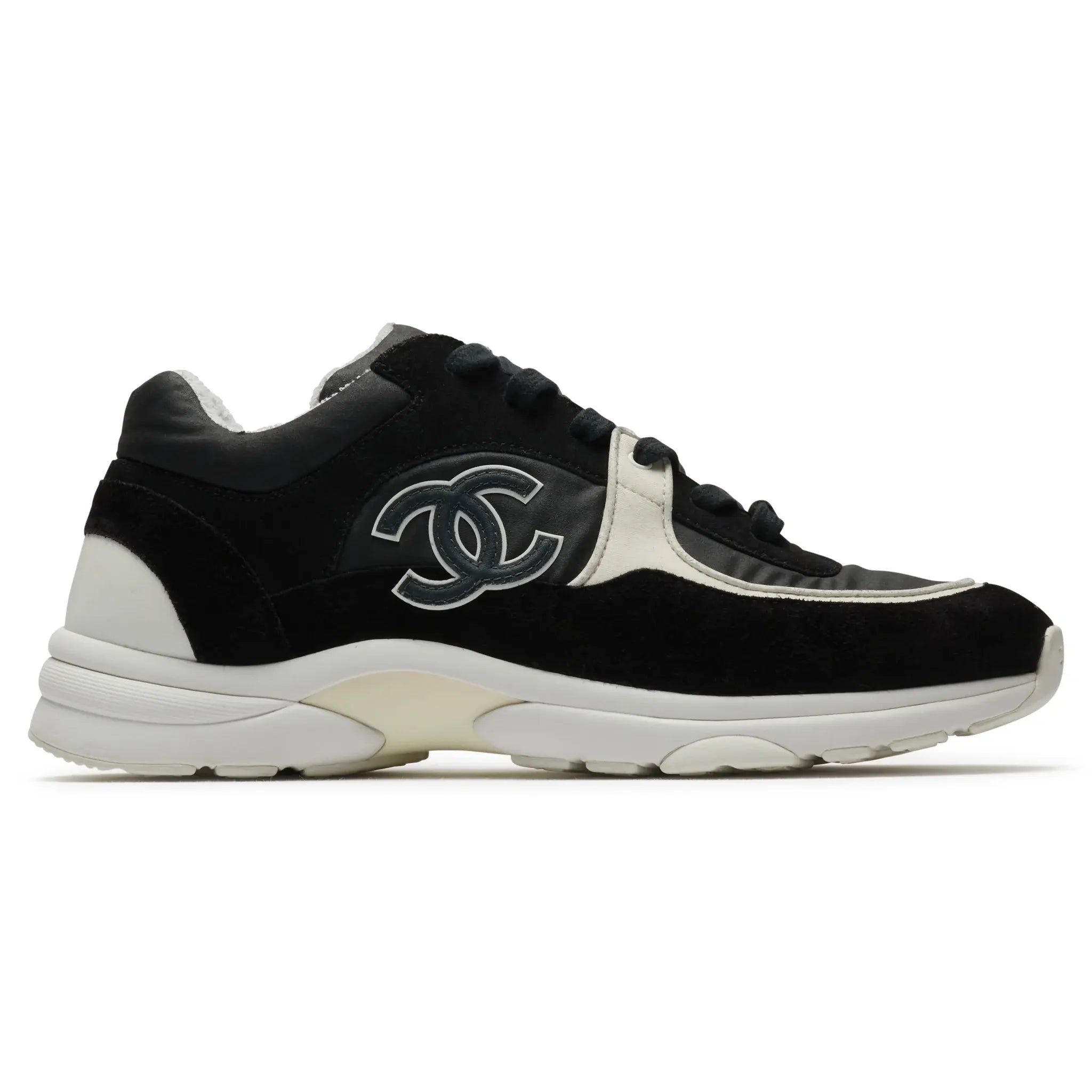 Vintage Chanel CC Logo Suede Nylon Reflective Black & White Sneakers - Stylish Luxury Fashion for Women | Perfect for Casual Outings & High-End Streetwear