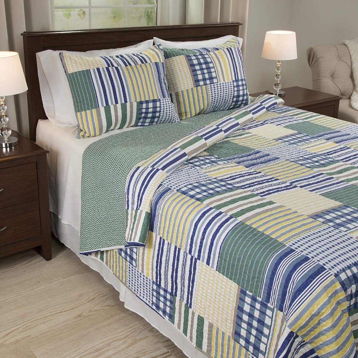 Premium Bedford Home Quilt Set - King Size, Vibrant Multicolor Design - Perfect for Master Bedrooms & Guest Room Decor
