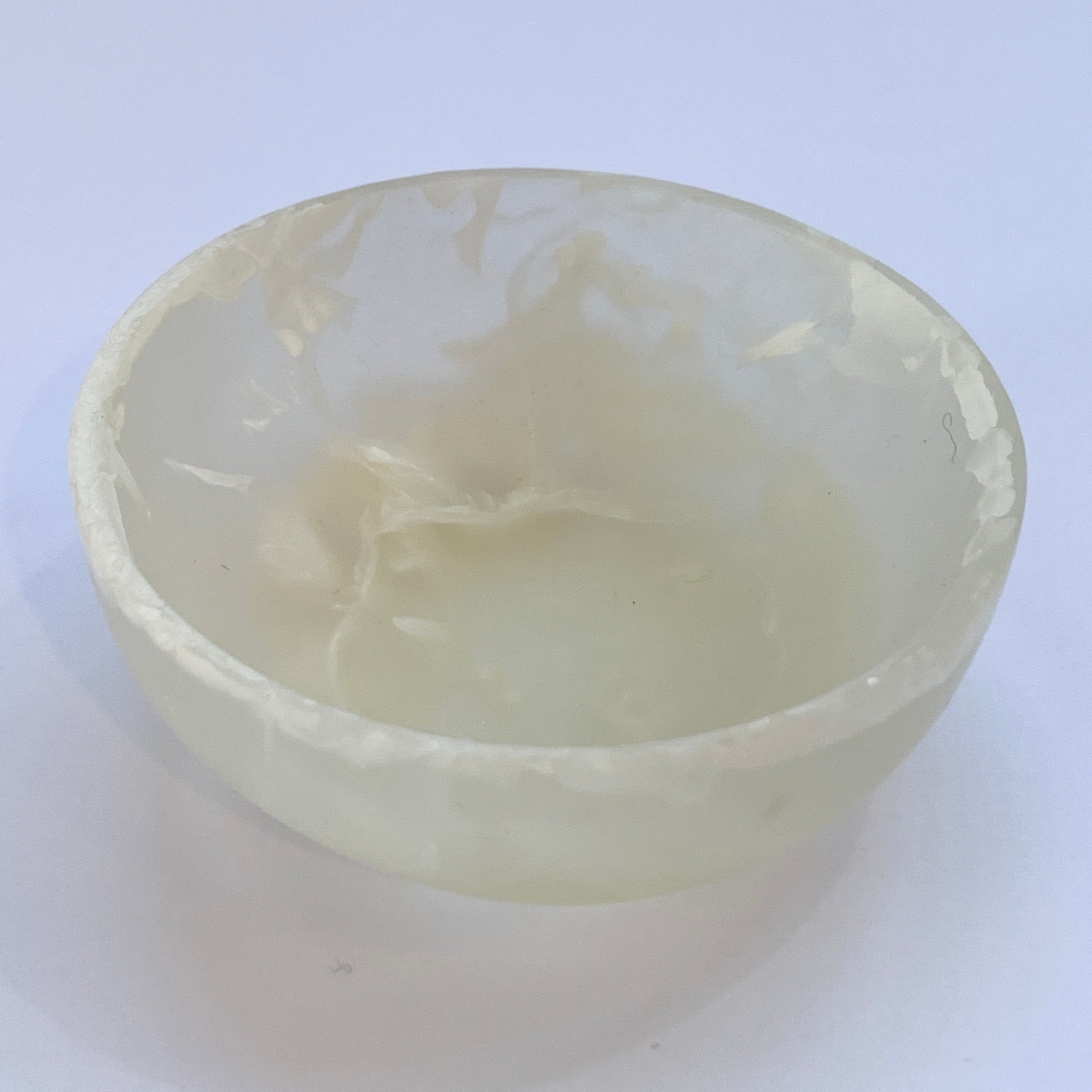 Small White Resin Swirl Bowl - Decorative Serving Dish for Candy, Jewelry & Home Decor | Perfect for Parties, Gifts & Table Centerpieces