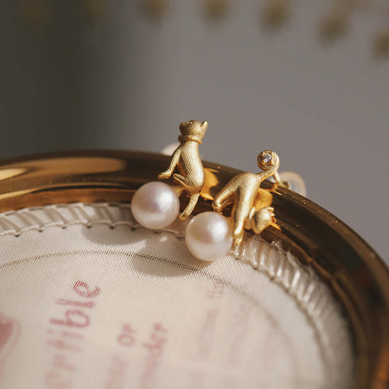 Asymmetric Cute Pearl Cat Stud Earrings for Women - Dainty Pet Jewelry Gift for Cat Lovers | Perfect for Parties, Date Nights & Everyday Wear | E002