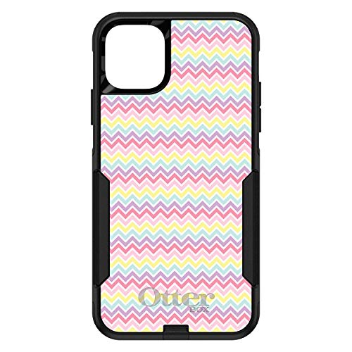 Rainbow Chevron Stripes Pattern On Black Case