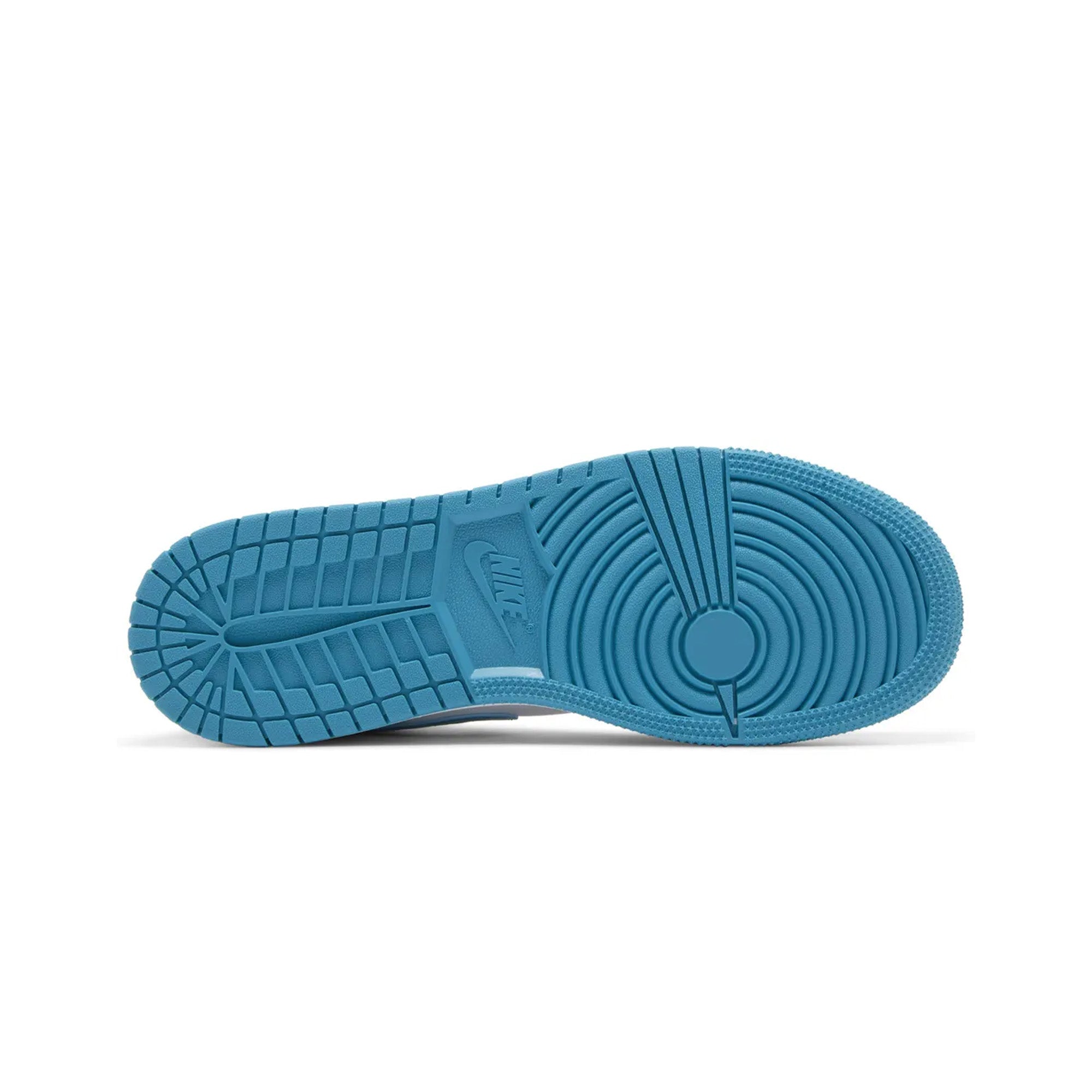 Air Jordan 1 Low 'Aquatone' GS Sneakers for Girls (2023) - Light Blue & White Basketball Shoes for Casual Wear & Street Style