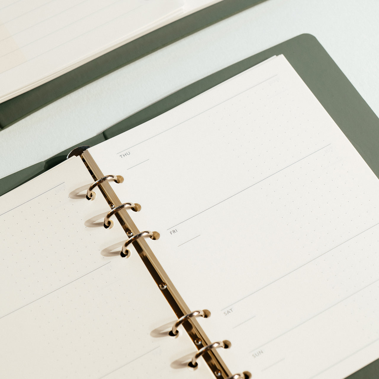 A5 Undated Daily Planner Binder Insert - Perfect for Organizing Schedules, Tasks & Goals - Ideal for Students, Professionals & Home Office Use