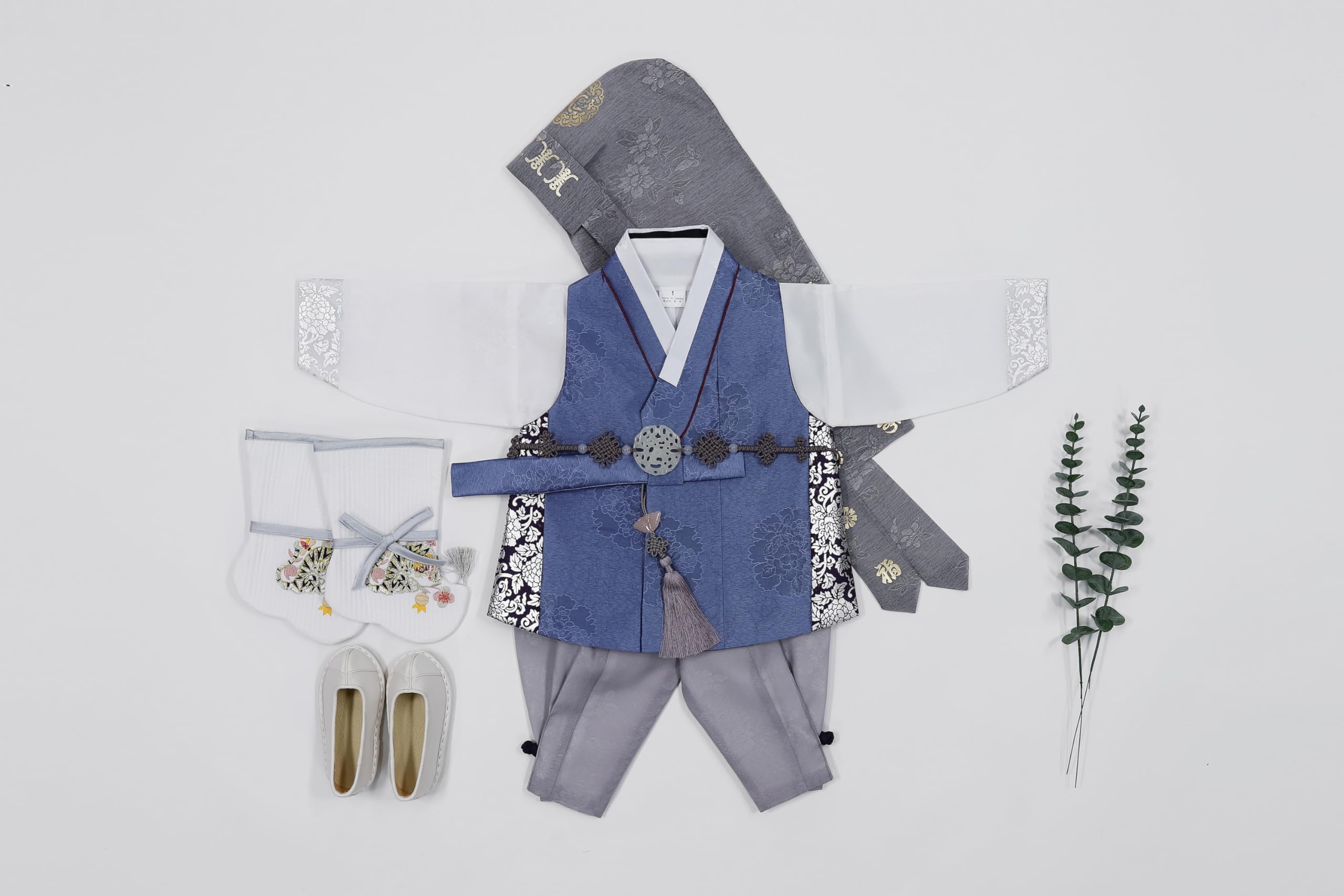 Traditional Korean Hanbok for Boys - Baby First Birthday & 100 Days Celebration Outfit (Ages 0-15) | HBC01 | Perfect for Doljanchi, Cultural Events & Photo Shoots