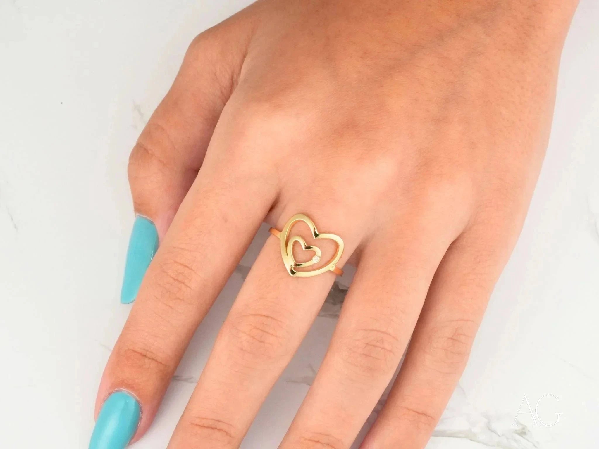 4H's Diamond Heart Ring - Elegant & Romantic Jewelry for Women, Perfect for Valentine's Day, Anniversary & Special Occasions