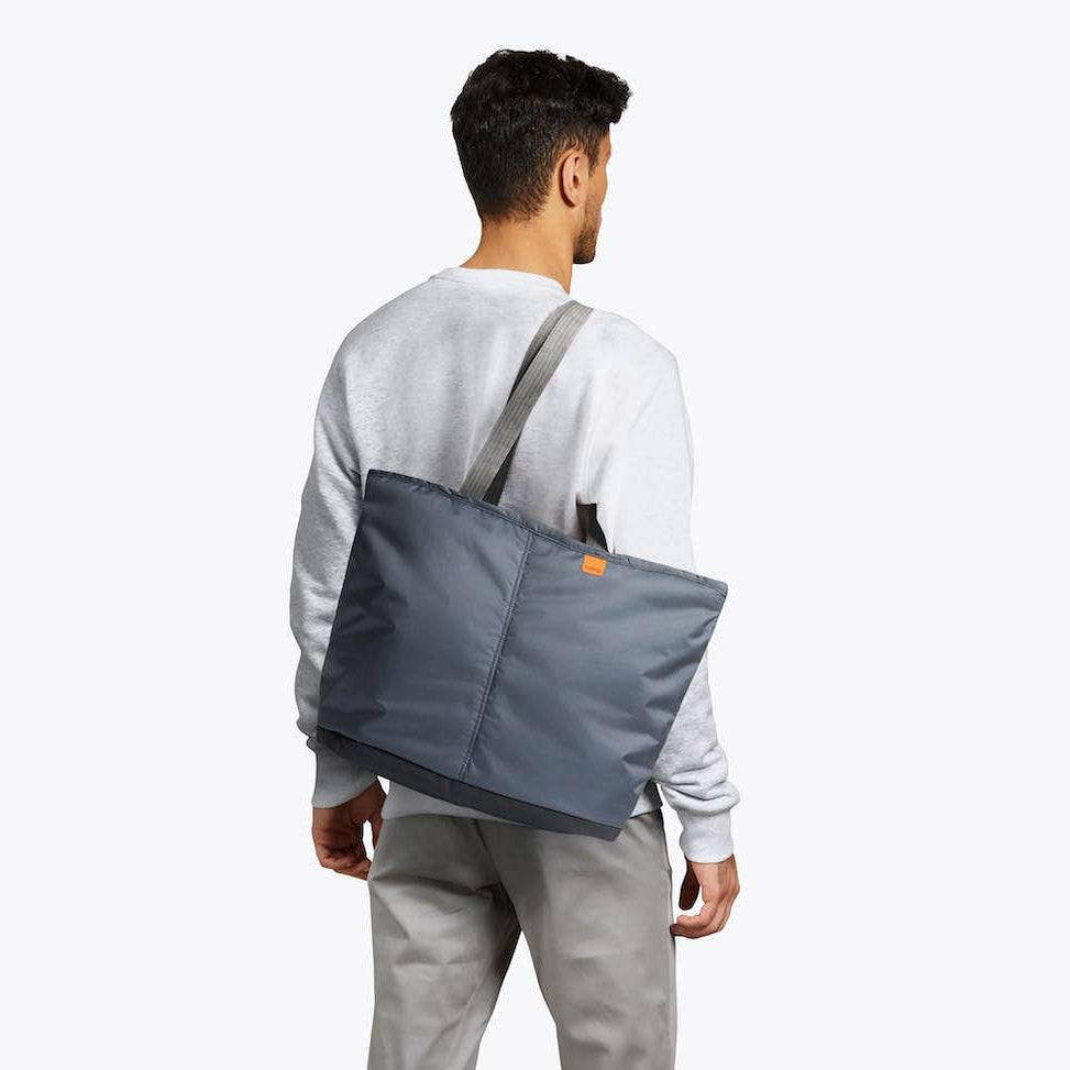 Bellroy Cooler Tote Bag - 3M Thinsulate Insulated Lunch Bag for Work, Beach & Picnic | Leakproof & Durable for Food Storage & Outdoor Activities