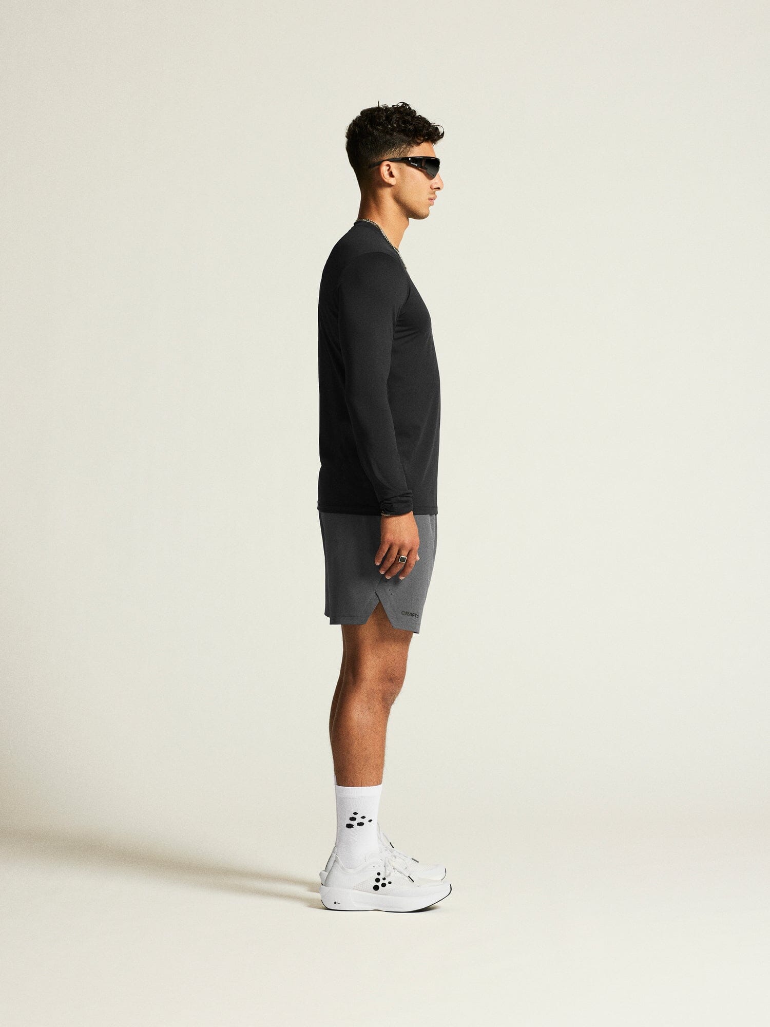 Men's ADV Essence 2.0 Long Sleeve T-Shirt - Moisture Wicking & Breathable Workout Top for Running, Gym & Outdoor Activities