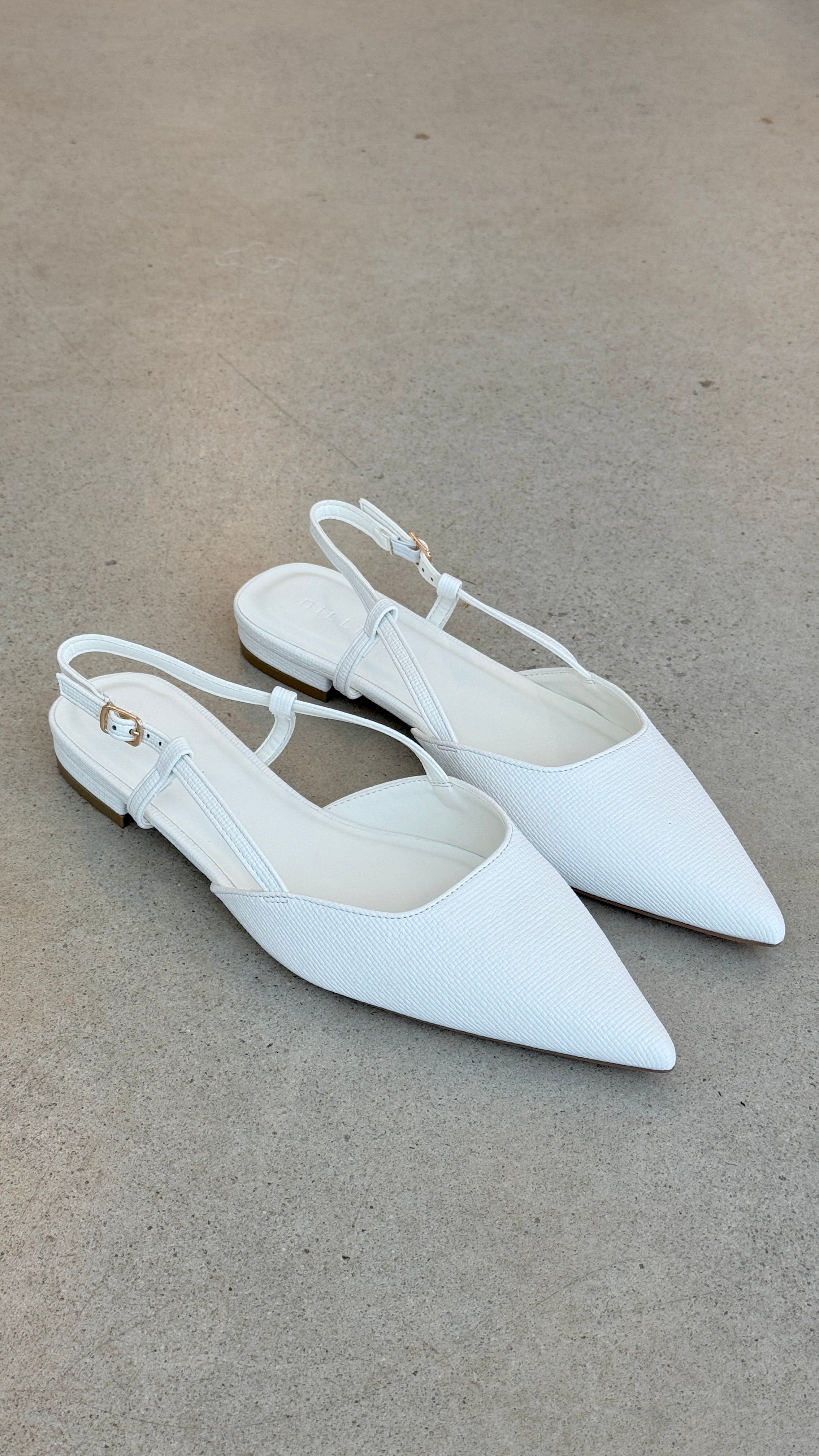 Iver Women's Ballet Flats - White Raffia Texture Comfortable Slip-On Shoes for Work, Travel & Everyday Wear