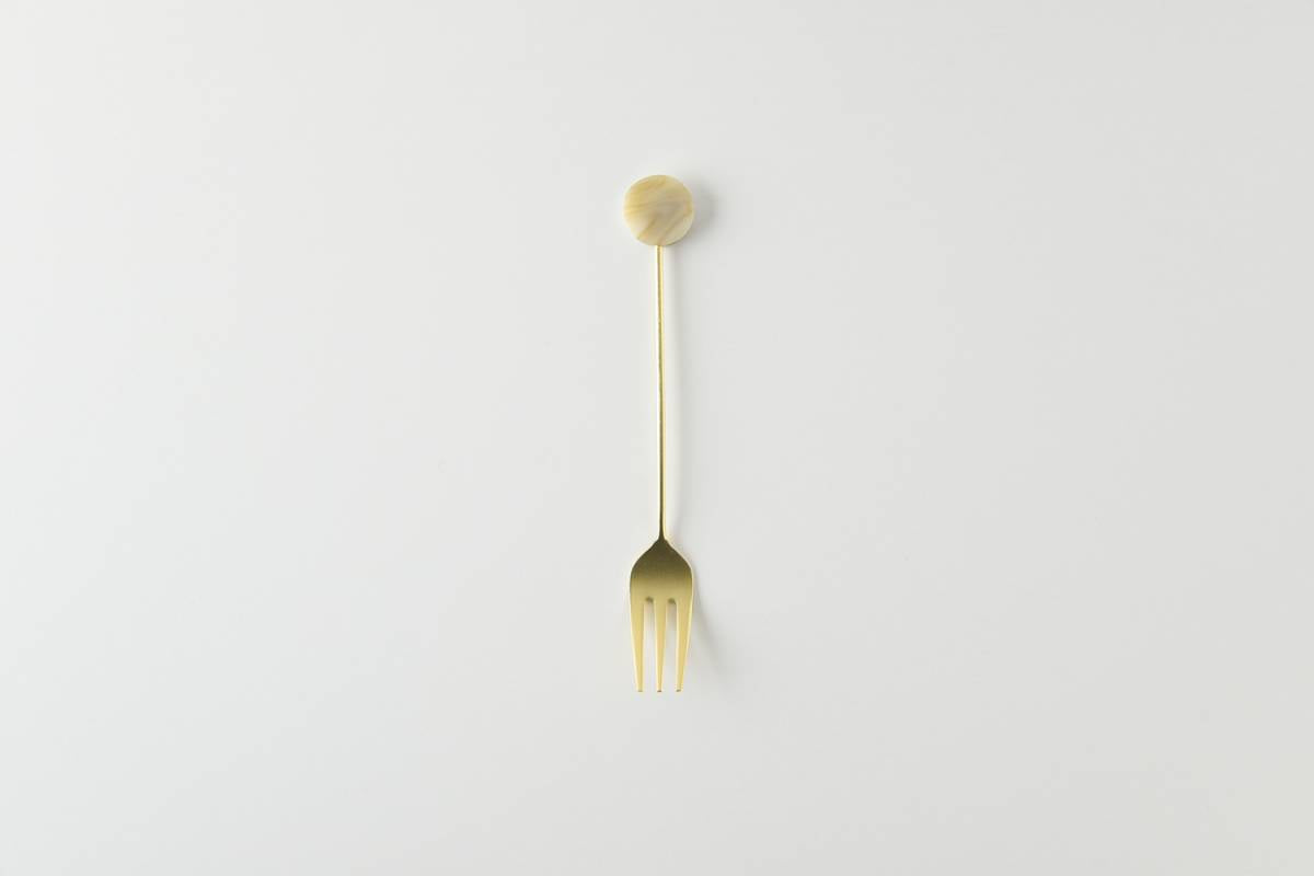 Premium Tsubamesanjo Matte Gold Cake Fork Set with Acrylic Display Block - 8-Piece Elegant Dessert Forks for Wedding, Party & Tea Time