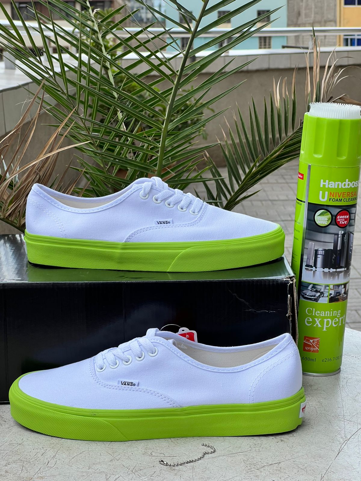 Vans Classic White Canvas Sneakers with Neon Green Sole - Stylish & Comfortable for Casual Wear, Skateboarding, and Street Fashion