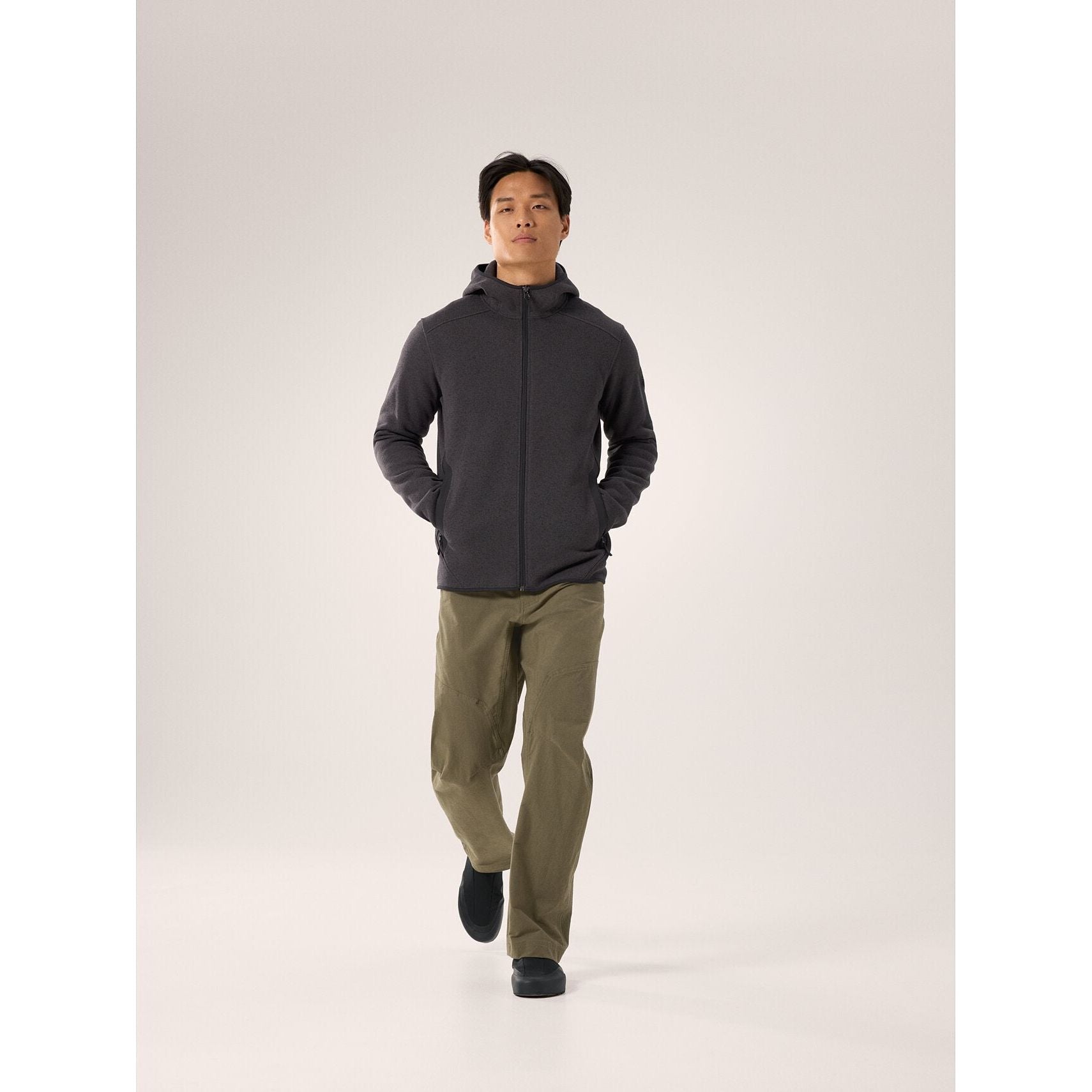 Arc'teryx Men's Covert Hoody - Lightweight Fleece Jacket for Hiking & Outdoor Activities | Water-Resistant & Breathable Midlayer for Camping, Travel & Casual Wear