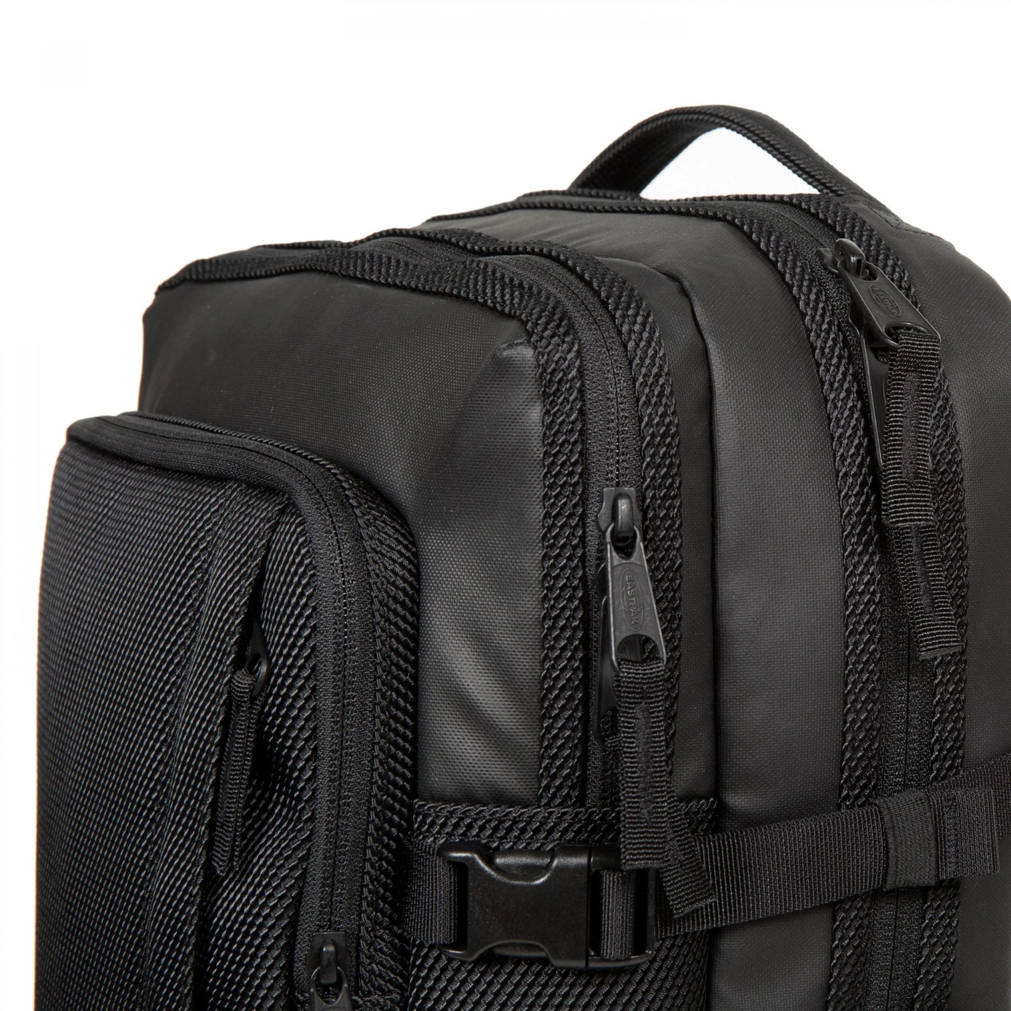 Eastpak Tecum L CNNCT Backpack - Lightweight Laptop Backpack for School, Travel & Work - Durable Water-Resistant Coat for Everyday Use