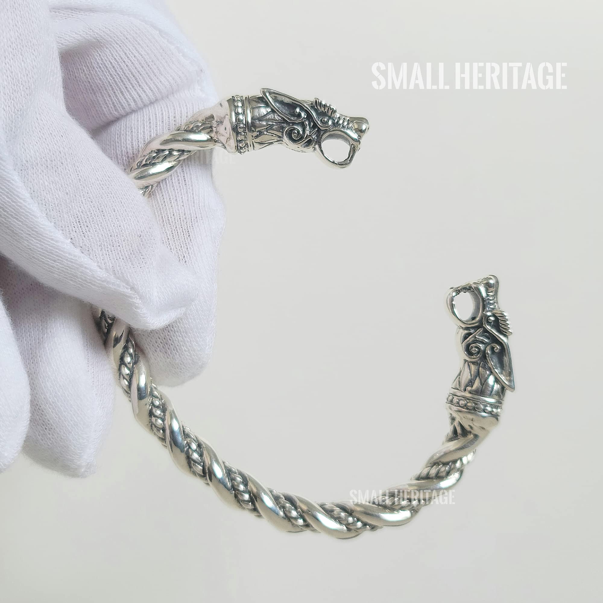 Viking Bracelet for Men - 925 Sterling Silver Norse Cuff Arm Ring - Medieval Style Jewelry for Viking Lovers & History Enthusiasts - Perfect for Cosplay, LARP & Everyday Wear