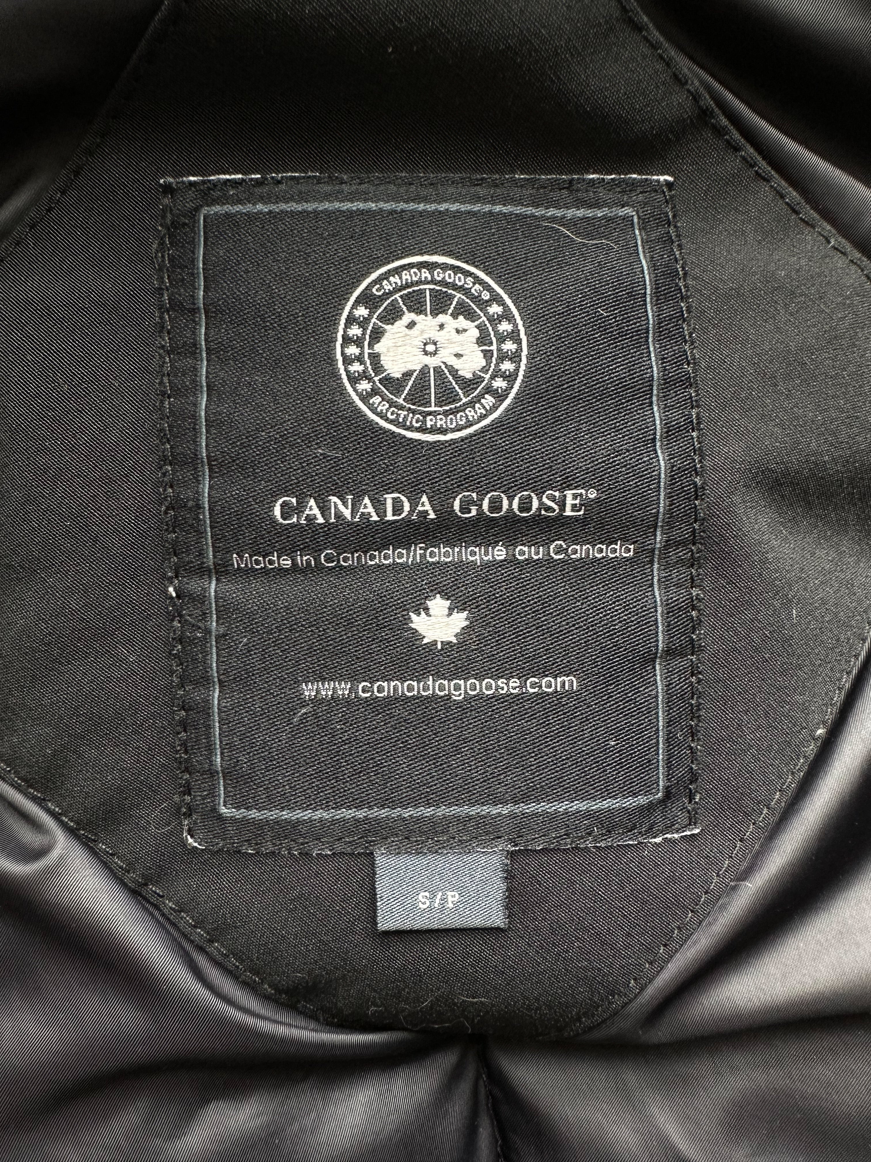 Canada Goose Black Langford Black Label Men's Winter Jacket - Waterproof Down Parka for Extreme Cold Weather - Perfect for Snowboarding, Skiing & Outdoor Adventures