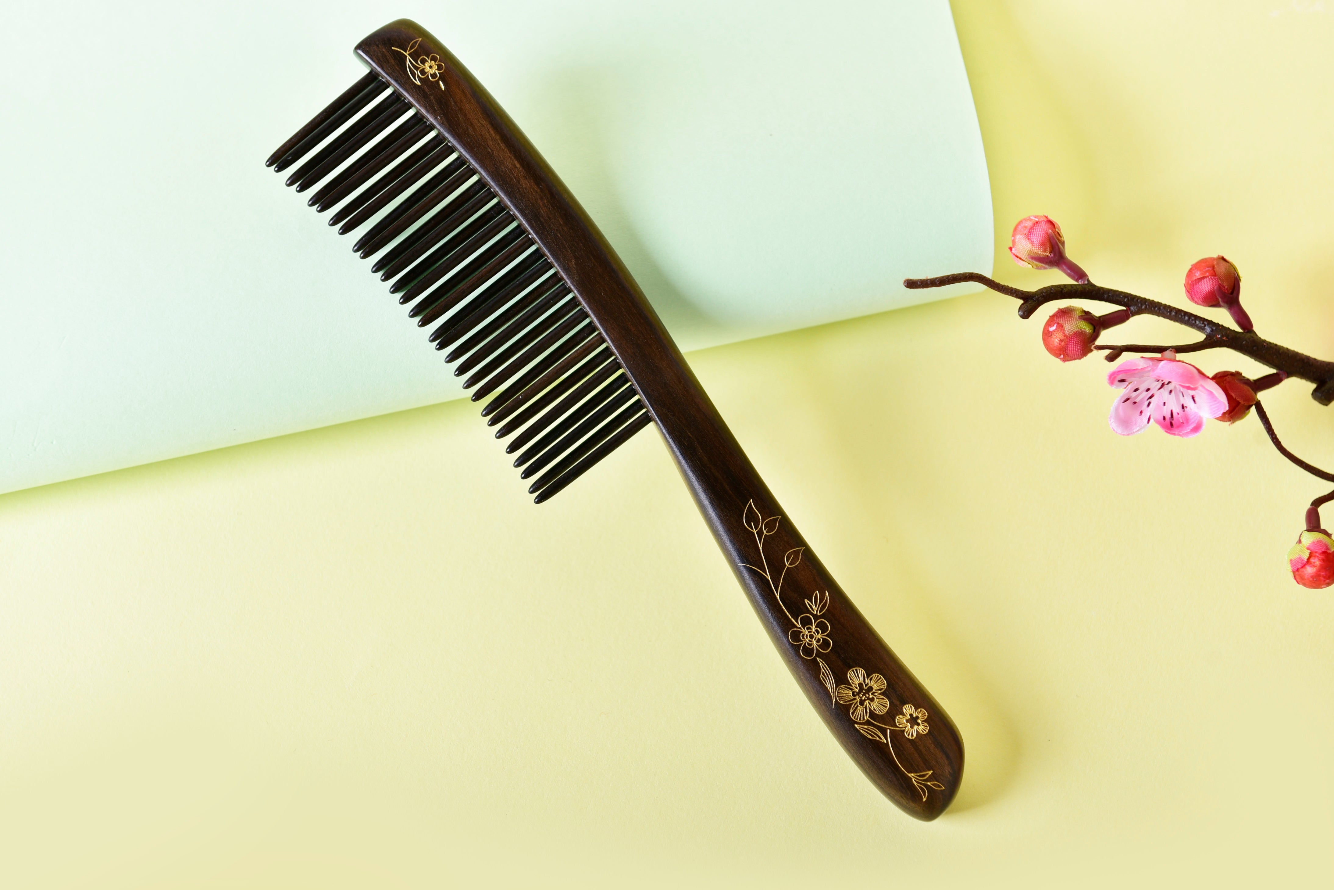 Anti-Slip Teeth Inserted Hair Comb CQCGB0101 - Detangling & Styling for All Hair Types - Perfect for Home, Salon & Travel Use