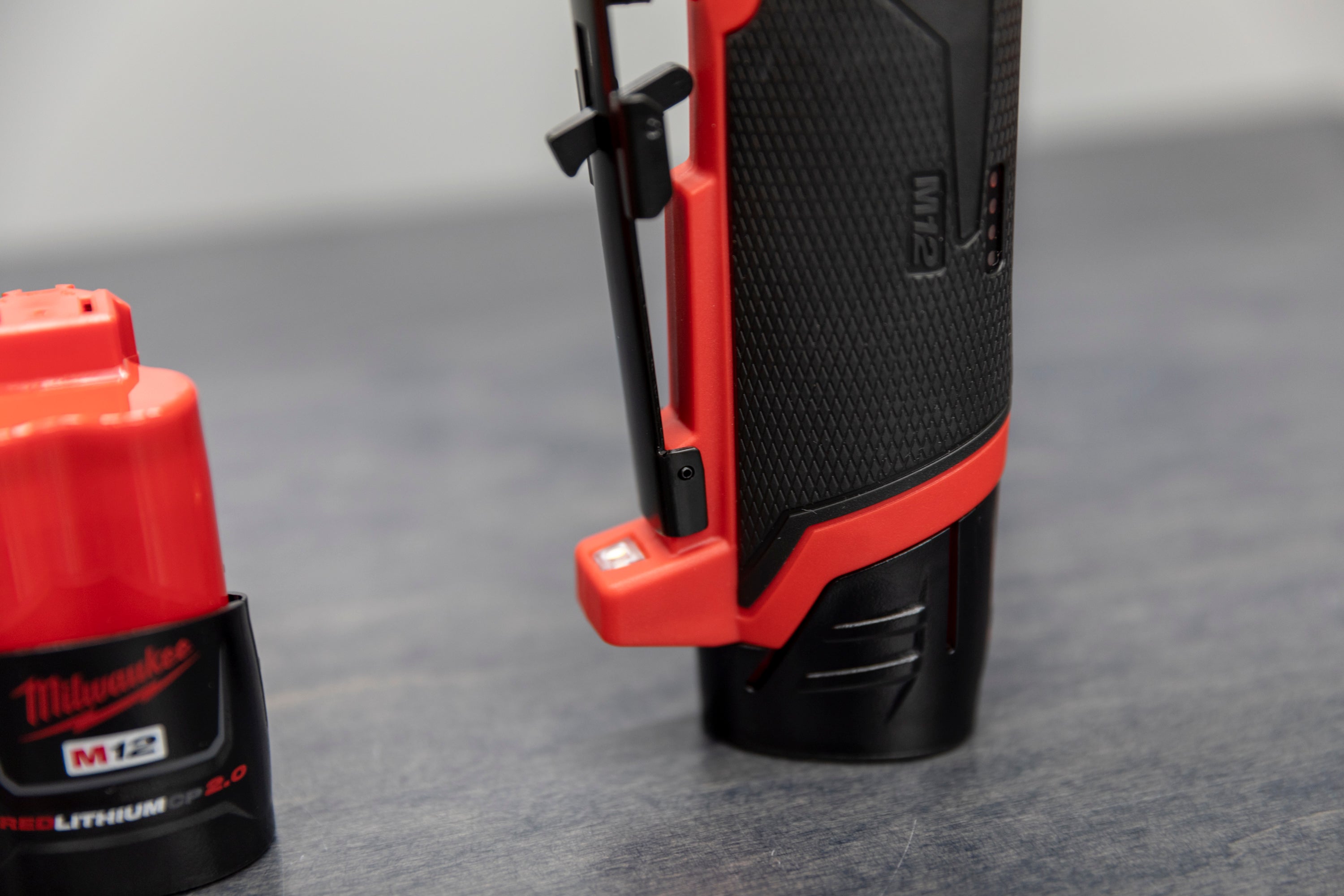 Milwaukee M12 FUEL 1/4