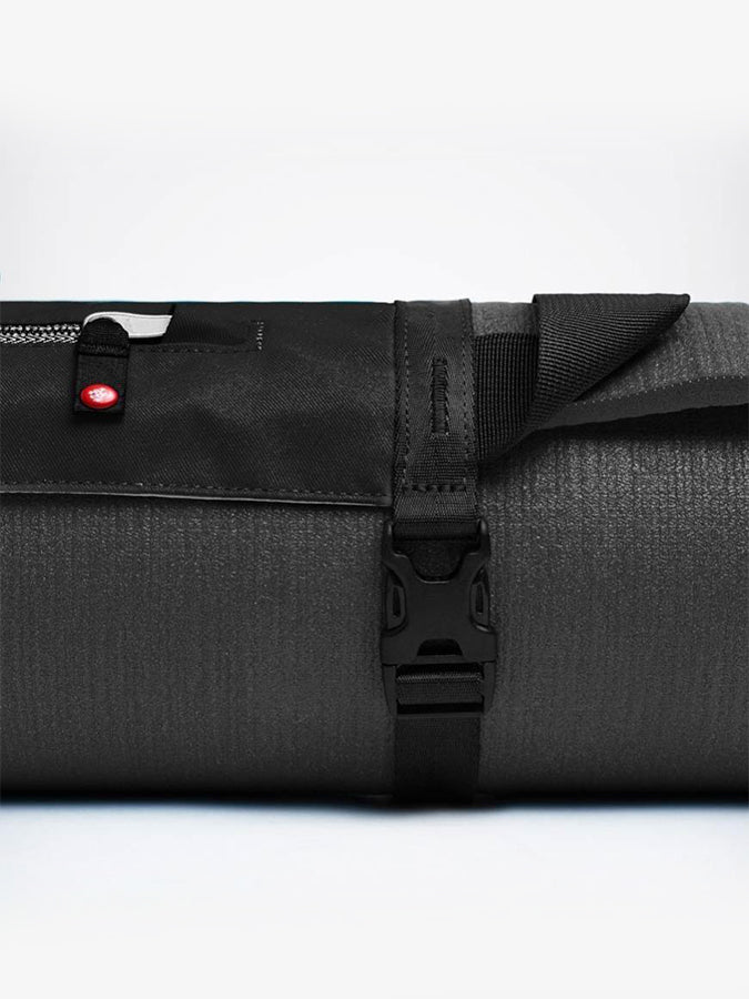 Manduka Go Play 3.0 Yoga Mat Sling - Premium Yoga Mat Carrier for Travel & Studio - Lightweight & Durable Yoga Accessory for On-the-Go Yogis - Perfect for Gym, Yoga Class & Outdoor Workouts