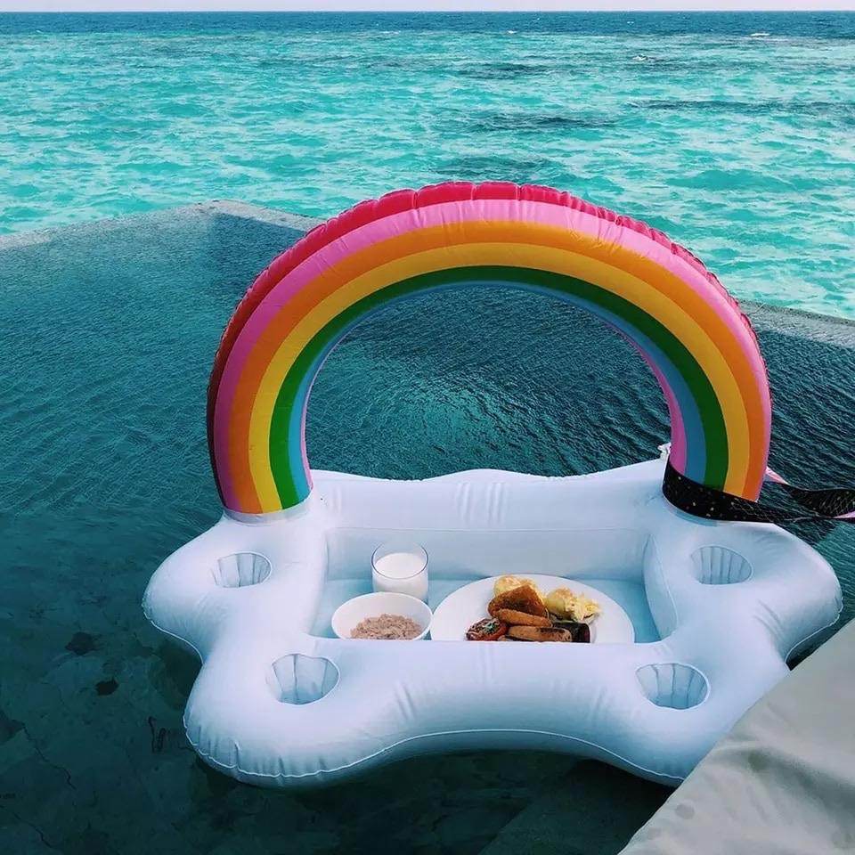 Vibrant Rainbow Food Float - Fun & Colorful Pool Party Accessory for Kids & Adults - Perfect for Summer BBQs, Beach Days & Poolside Relaxation