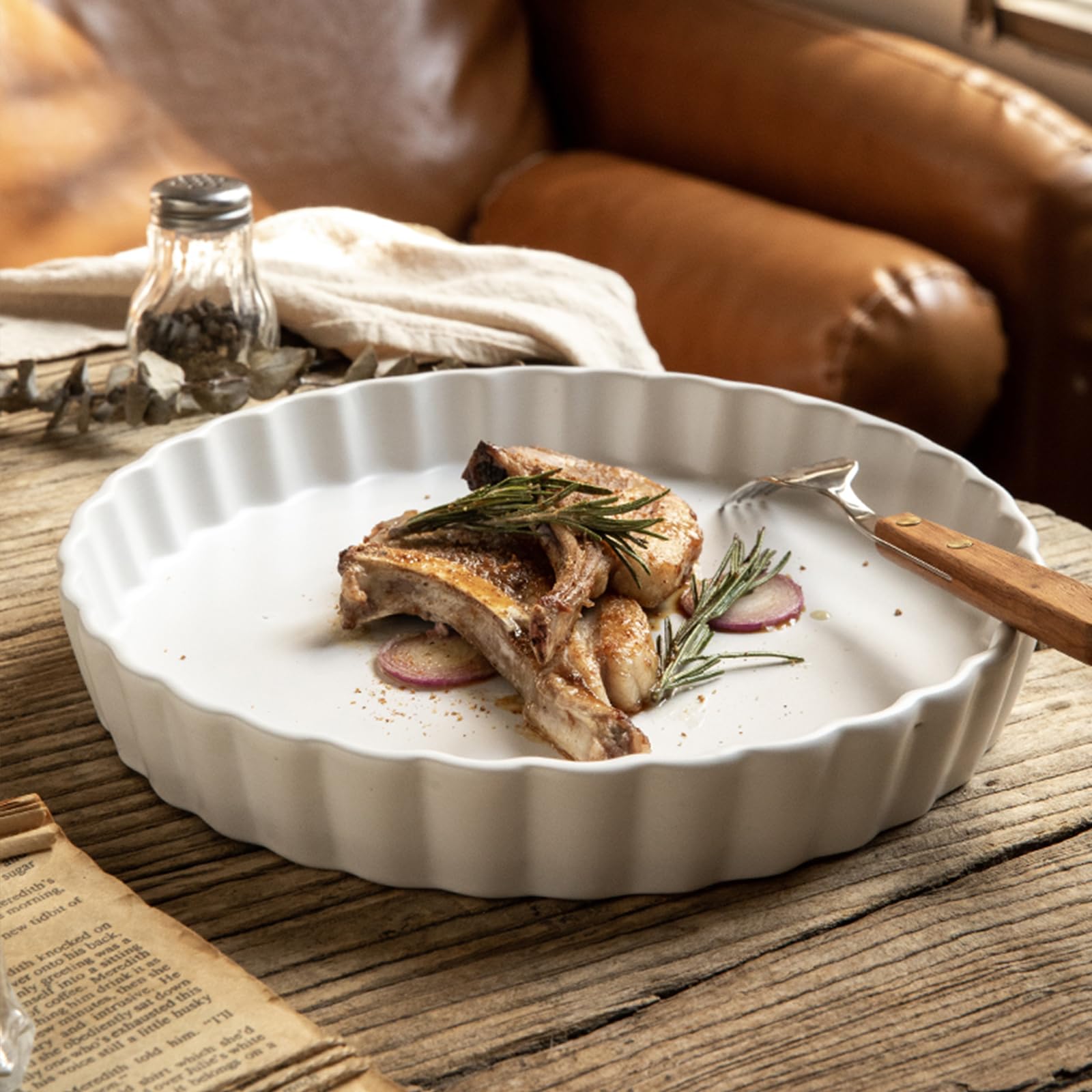 FEOOWV 9-Inch White Round Porcelain Quiche Pan - Non-Stick Tart Pie Dish for Baking, Chicken Pot Pie - Oven, Microwave & Dishwasher Safe - Perfect for Home Baking, Dinner Parties & Holiday Cooking