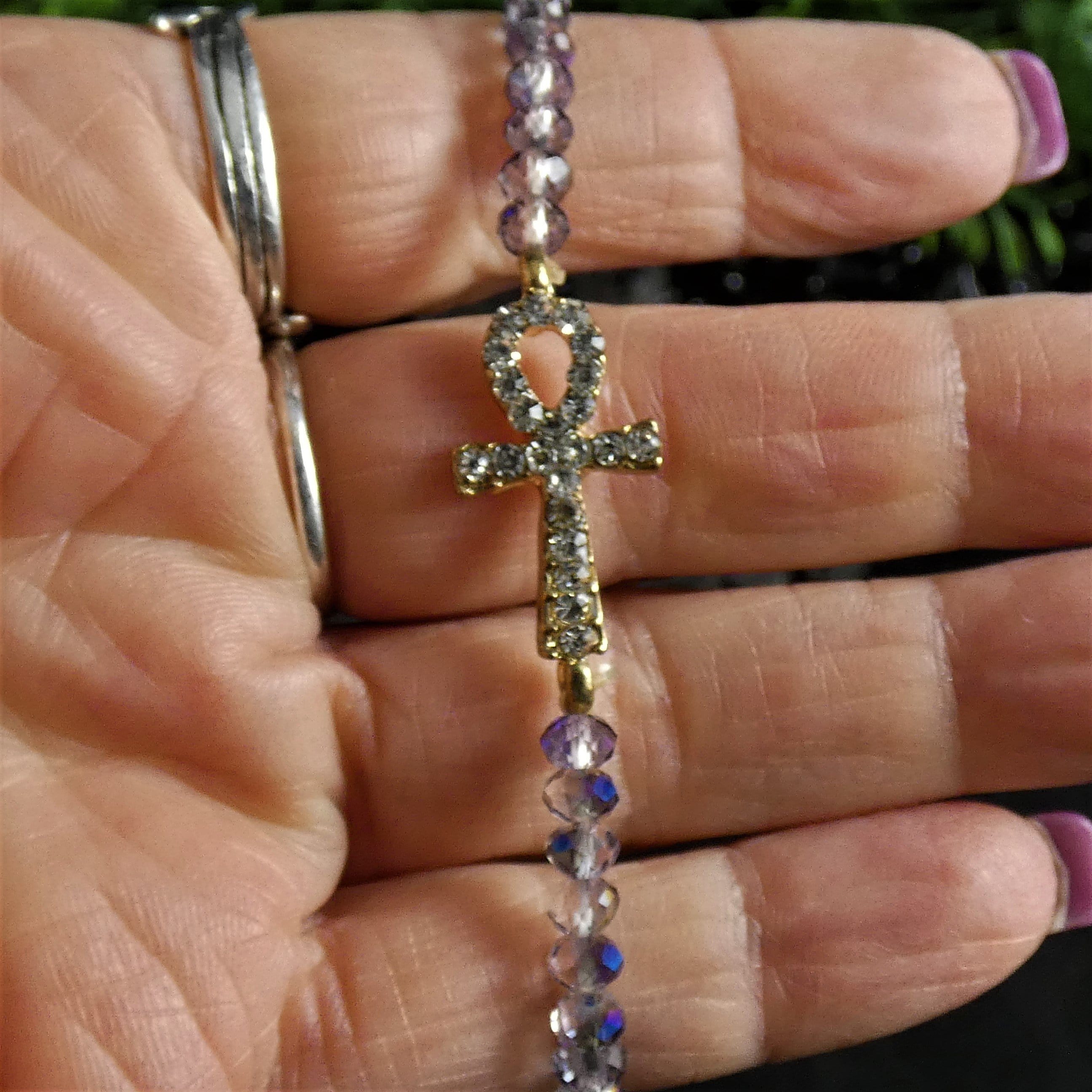 Ankh Crystal Bracelet for Women - Egyptian Cross Pendant Healing Stone Jewelry - Spiritual Protection & Positive Energy - Perfect for Meditation, Yoga & Gift Giving