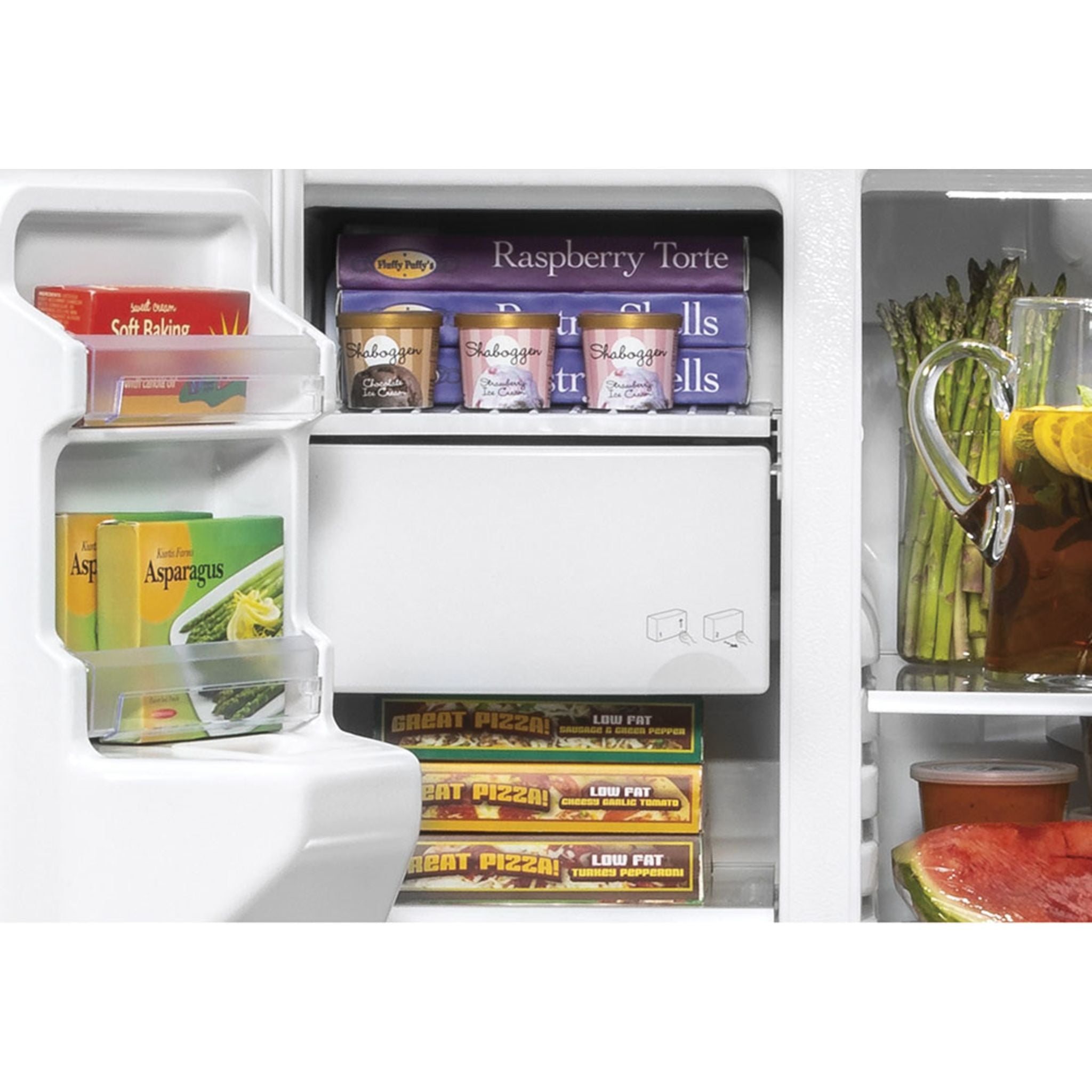 GE 25.1 Cu. Ft. Side By Side Refrigerator in Stainless Steel - GSS25IYNFS | Energy Efficient French Door Fridge with Spacious Interior for Modern Kitchen & Family Use