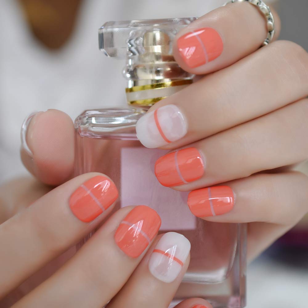 Short Pre-designed Sweet False Nails - Light Orange & Milk White Press On Nail Tips for Women | Round Artificial Nails for Everyday Wear & Special Occasions