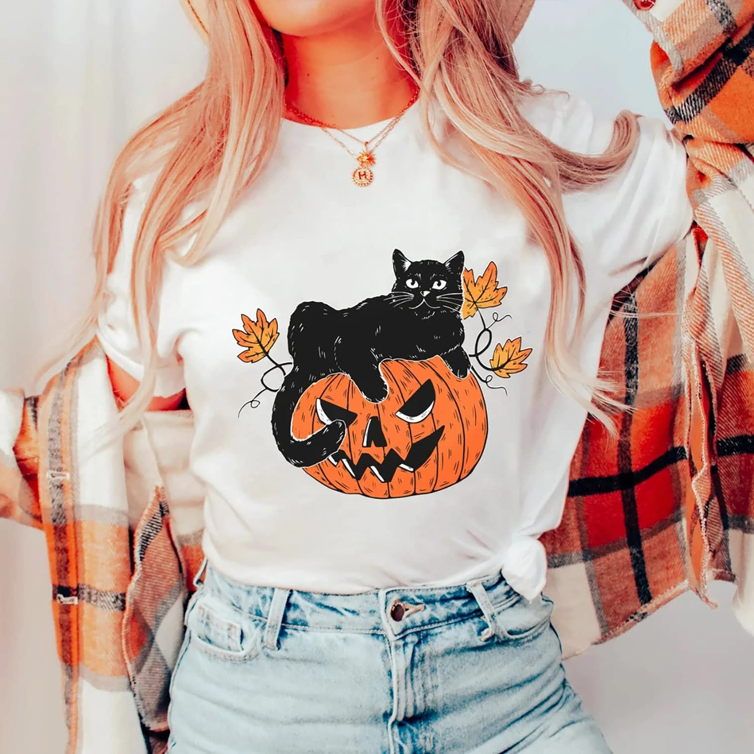 Black Cat on Pumpkin T-Shirt - Halloween Fall Fashion for Women & Men - Spooky Angry Magic Cat Graphic Tee - Perfect for Halloween Parties, Autumn Outfits & Casual Wear