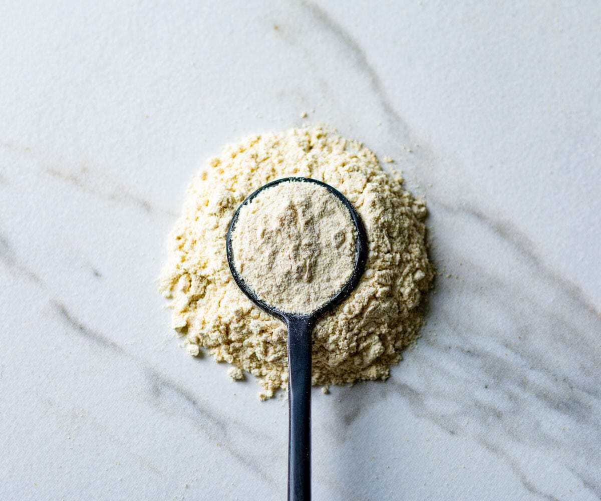 Savory Spice Horseradish Powder - 2.15 oz Dried Horseradish Root Powder for Homemade Horseradish Cream Sauce, Cocktail Sauce, Hot Mustard - Perfect for Sandwiches, Roasts & Bloody Marys