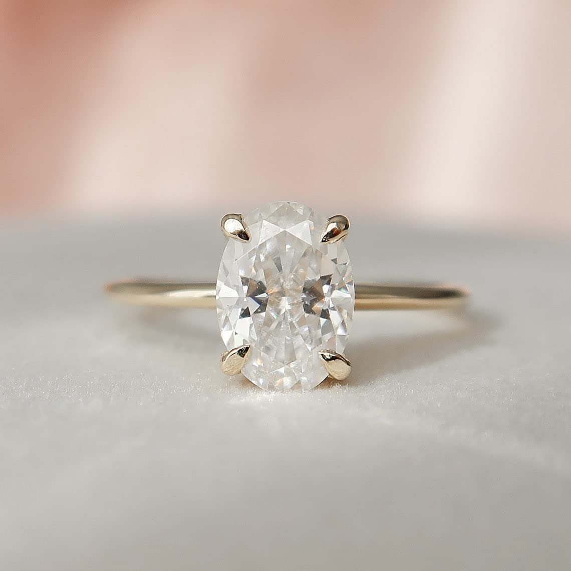 1.5CT Oval Moissanite Engagement Ring in 14K Gold - Perfect for Weddings & Proposals