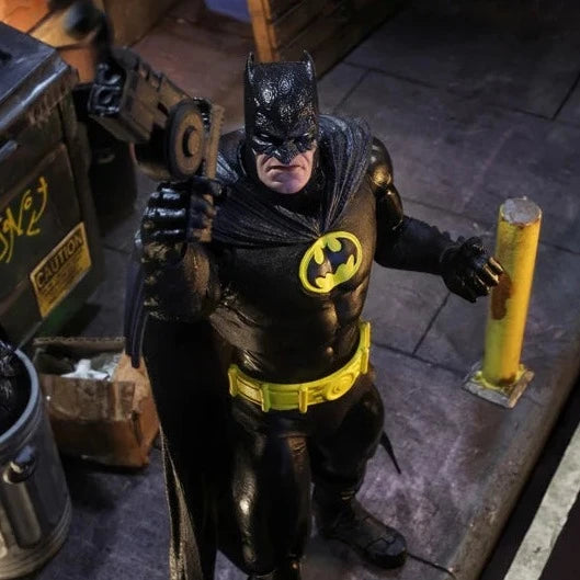 DC Multiverse Batman Action Figure - Collect to Build Plastic Man - Perfect for DC Fans, Collectors & Superhero Displays