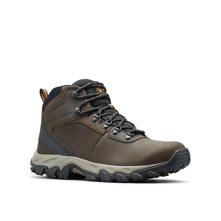 Columbia Newton Ridge Plus II Waterproof Hiking Boots for Men & Women - Lightweight, Durable & Comfortable for Outdoor Adventures, Trekking & Camping