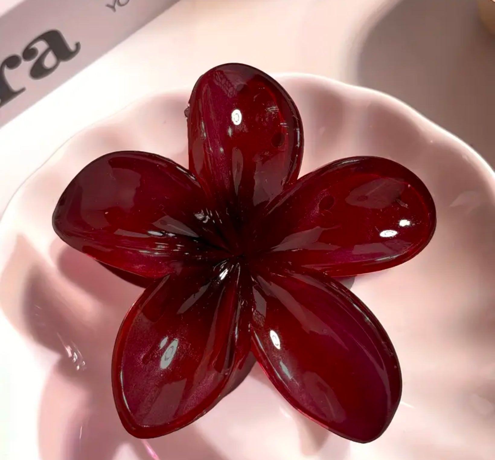 Exotic Frangipani Flower Hair Clip - Elegant and Stylish Hair Accessory for Women, Perfect for Weddings, Parties, and Everyday Wear