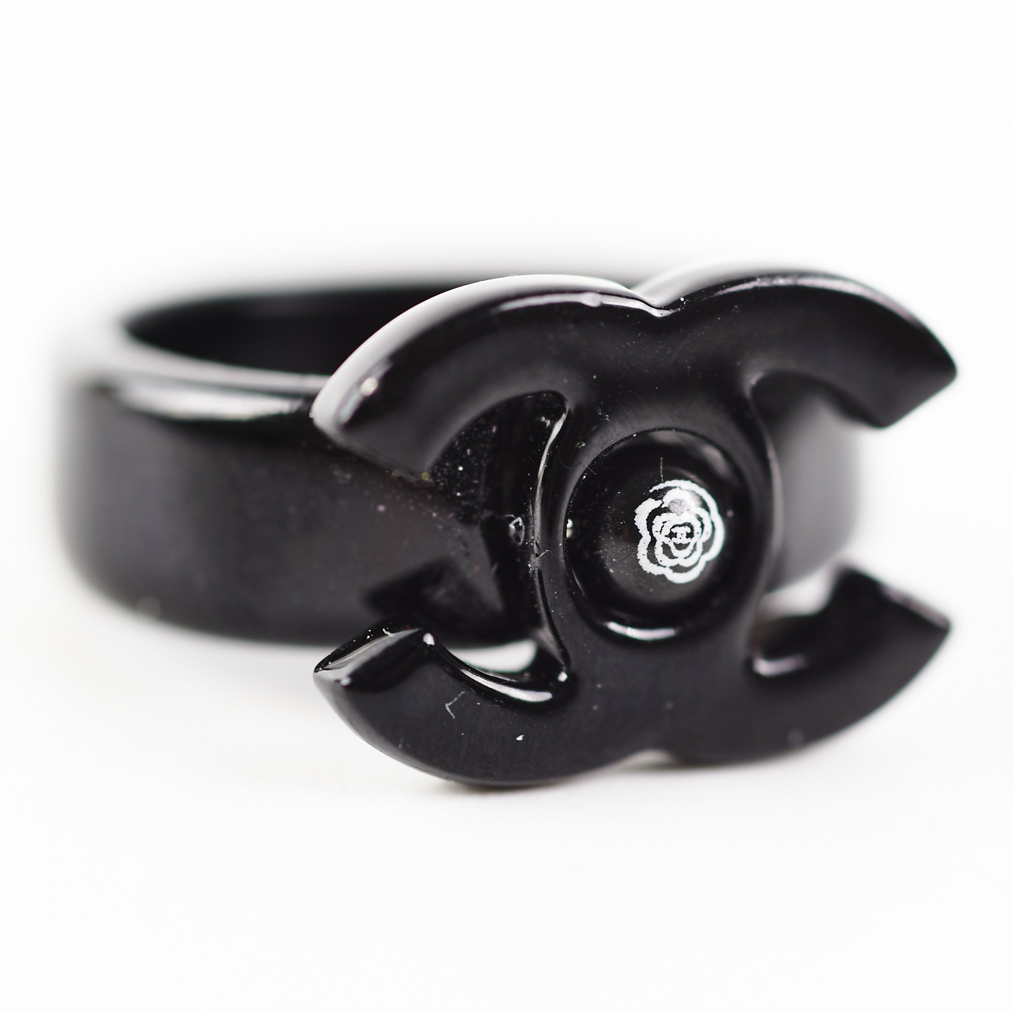 Chanel Black Fashion Ring for Women - Elegant Jewelry Gift for Birthday, Anniversary & Special Occasions