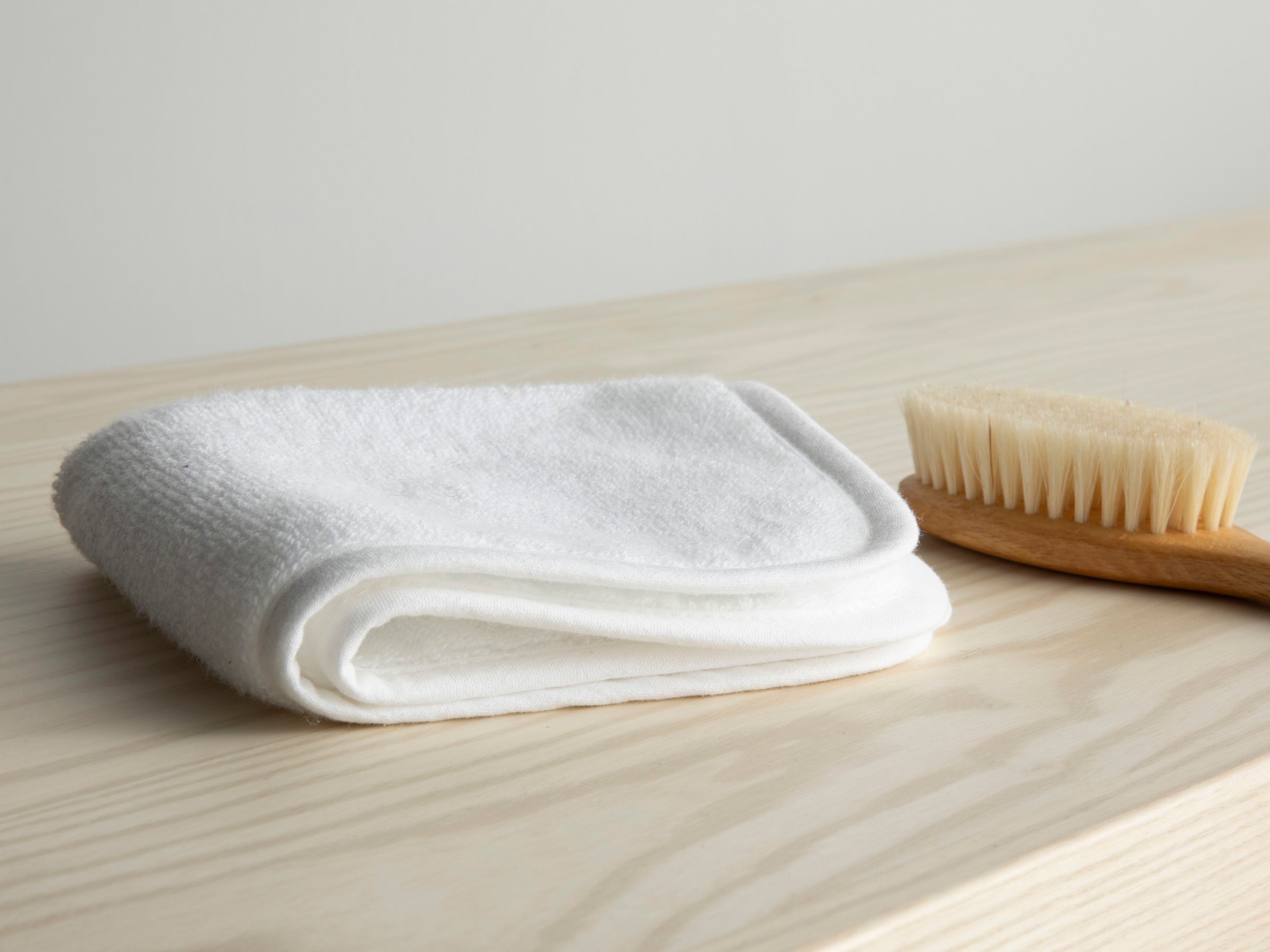 Organic Baby Washcloth - Soft & Hypoallergenic for Newborns & Sensitive Skin - Perfect for Bath Time, Diaper Changes & Gentle Cleaning (White)