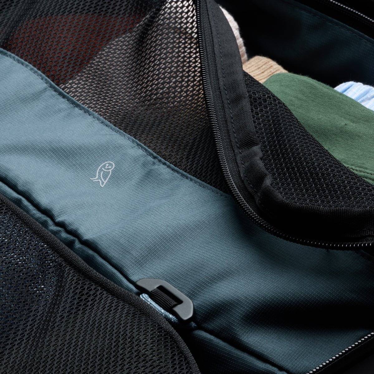 Bellroy Transit Carry On Plus Luggage - Premium Expandable Travel Suitcase for Business & Vacation - Lightweight Durable Spinner Luggage with TSA Lock & Smart Storage (Perfect for Air Travel & Weekend Getaways)