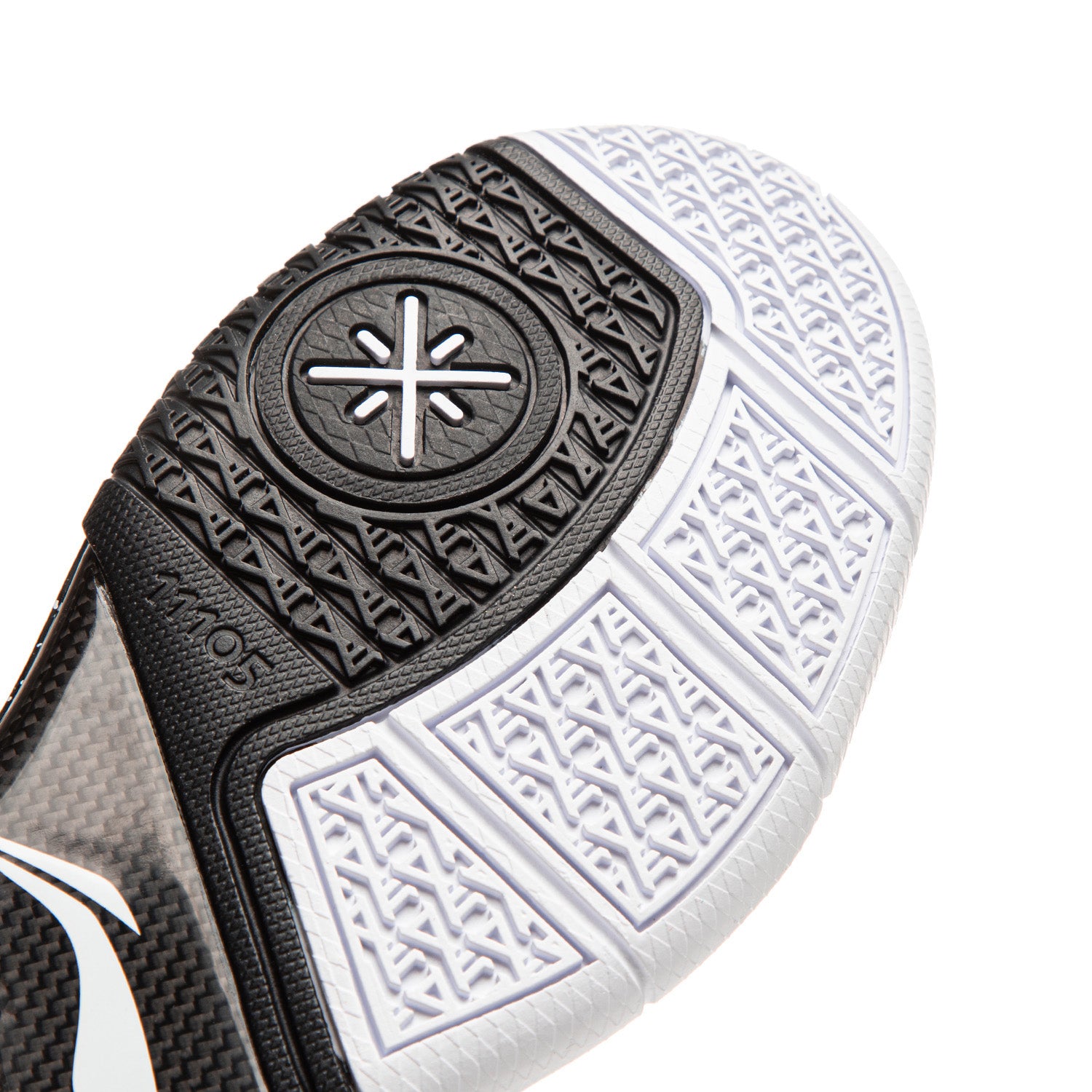 Way of Wade 1 Splash Basketball Shoes - High-Performance Men's Sneakers for Court Play & Streetwear Fashion | Perfect for NBA Fans & Basketball Enthusiasts