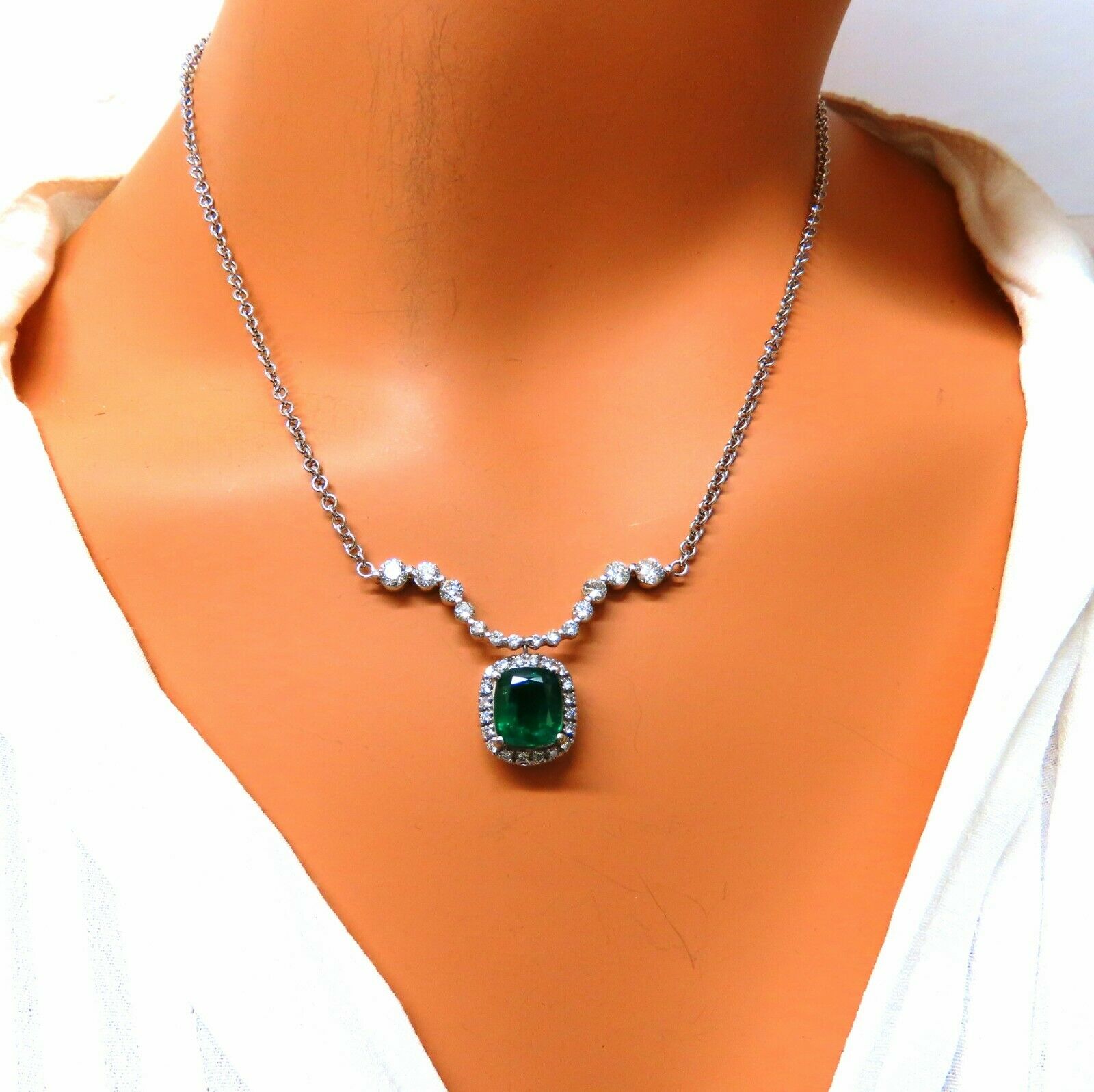 4.04 Carat Natural Emerald and Diamond Pendant Necklace in 14K Gold - Elegant Dangle Jewelry for Weddings, Parties & Special Occasions