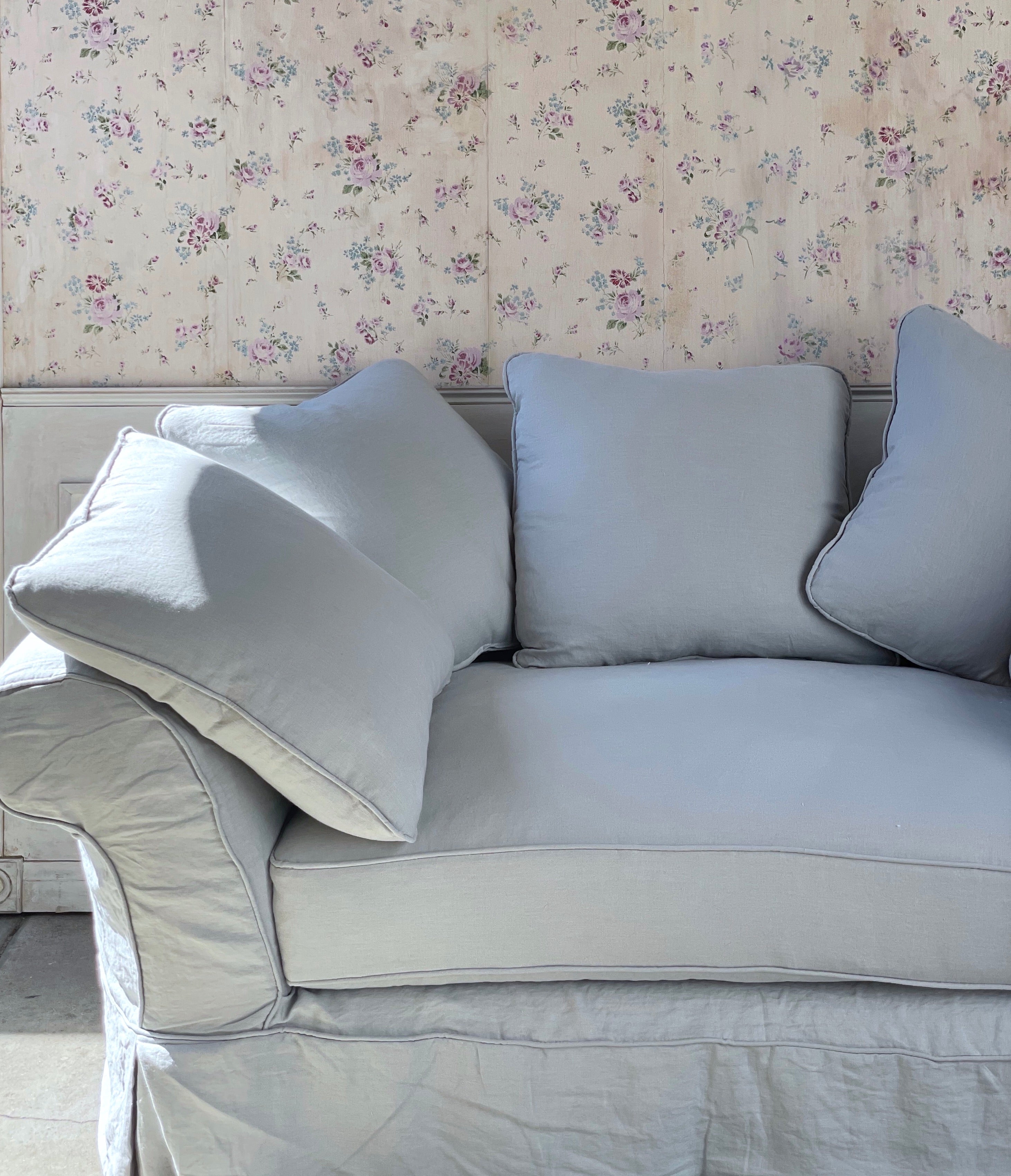 Premium Silver Linen Fabric - Soft & Durable for Clothing, Home Decor & DIY Projects | Perfect for Dresses, Curtains & Crafting