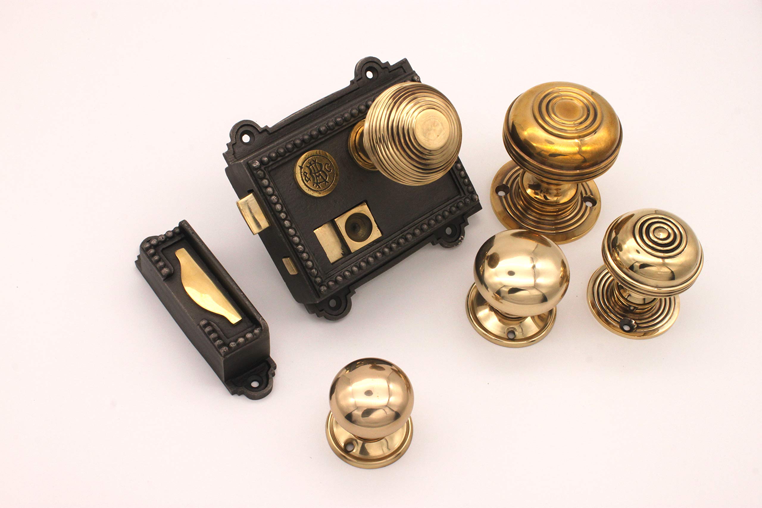 Regency Cast Iron Rim Latch & Beehive Door Knob Set - Antique Brass Bathroom/Bedroom Lock - Vintage Style Door Hardware for Home, Cabin, or Farmhouse Use