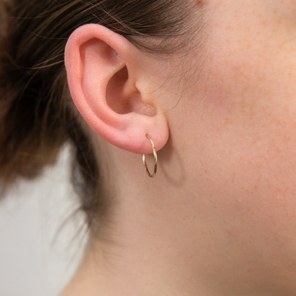 9ct Yellow Gold 16mm Faceted Sleepers Earrings for Women - Hypoallergenic Stud Earrings for Sensitive Ears - Perfect for Everyday Wear, Work & Special Occasions