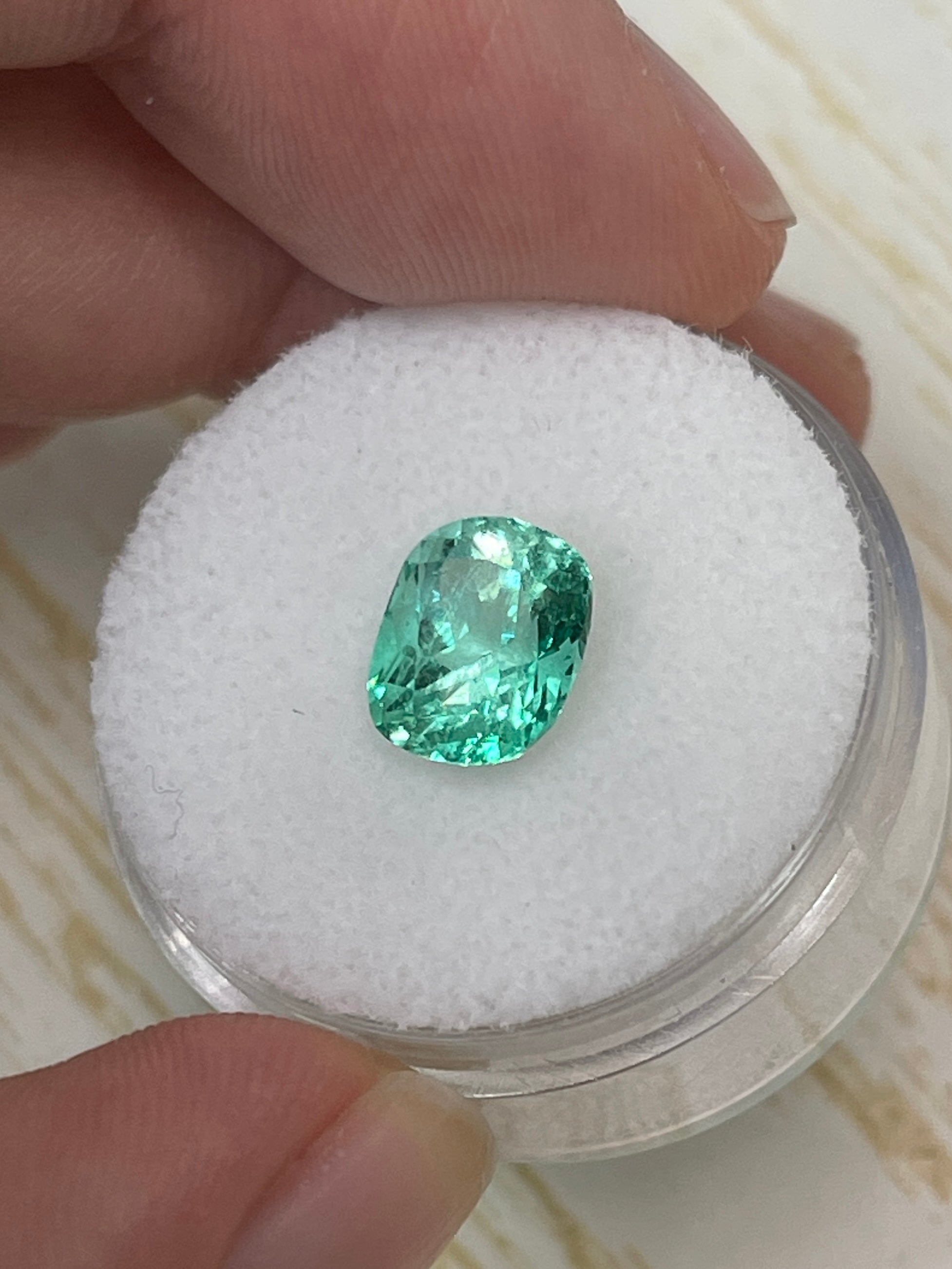 2.12 Carat 9x7mm Eye-Clean Green Natural Loose Colombian Emerald - Elongated Cushion Cut Gemstone for Jewelry Making, Engagement Rings & Luxury Gifts