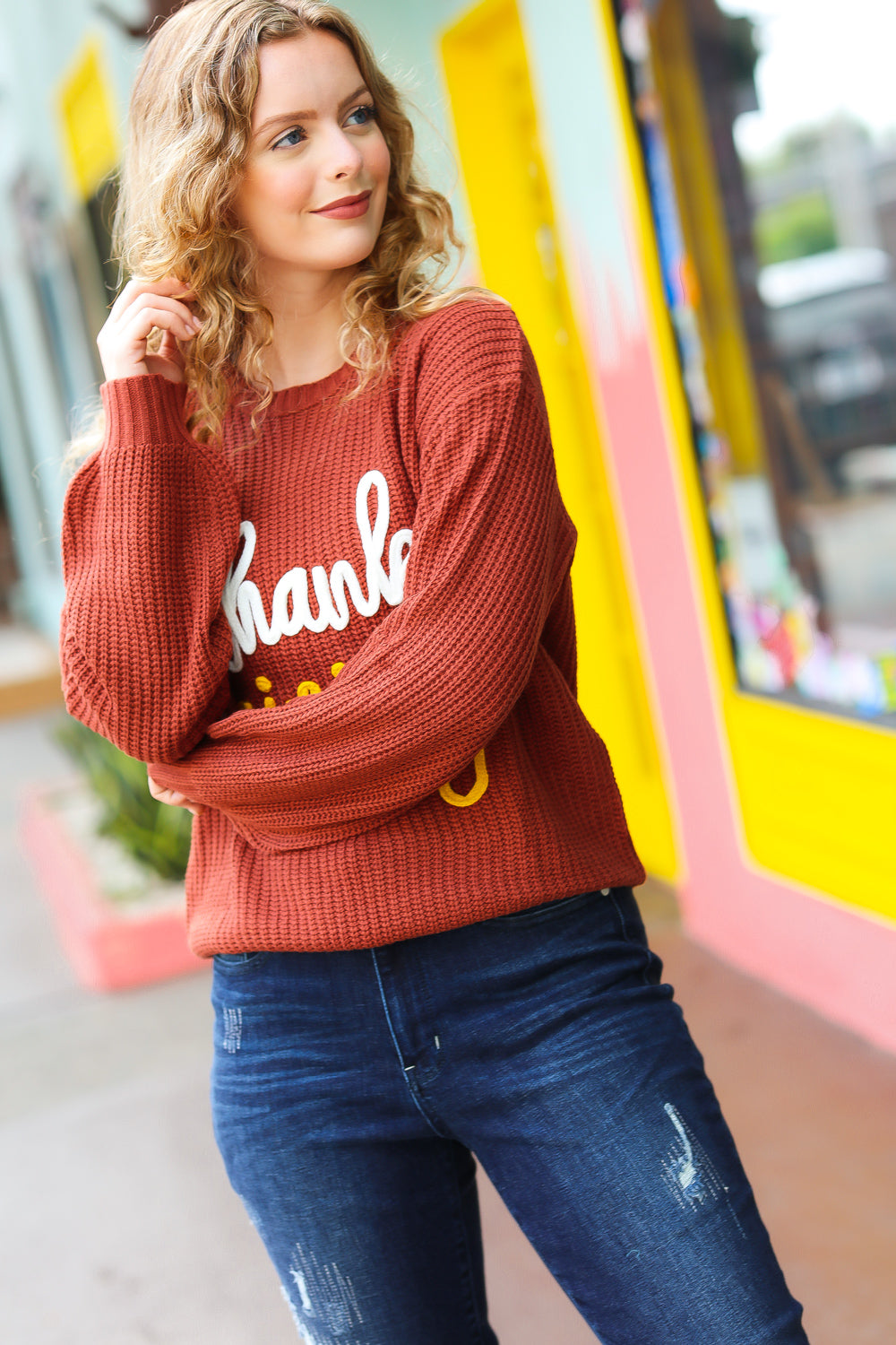Cozy Thanksgiving Pop Up Embroidery Chunky Sweater - Women's Holiday Knit Pullover for Family Gatherings & Fall Festivities