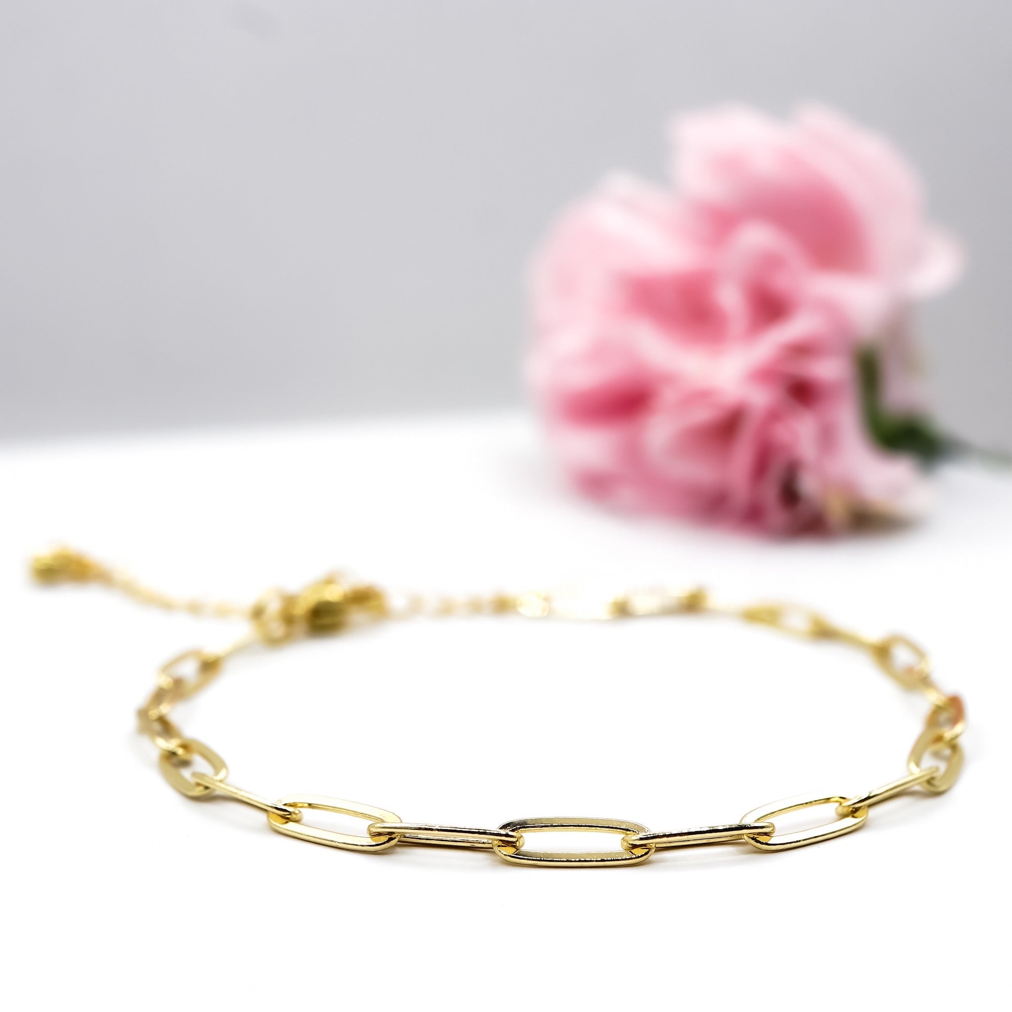 ROMALI 18K Gold Plated Small Paperclip Bracelet for Women - Minimalist Dainty Chain Link Jewelry Gift for Her - Perfect for Everyday Wear, Office & Special Occasions