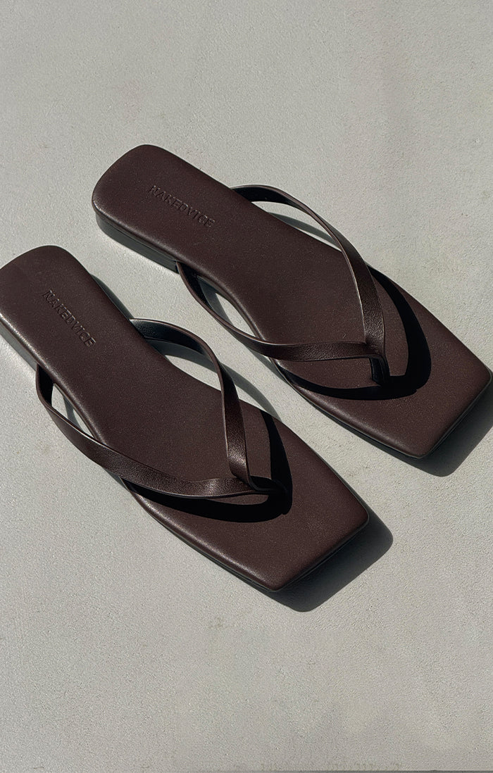 Premium ISOLA ESPRESSO Thong Sandals - Comfortable Flip Flops for Women & Men - Beach, Pool & Summer Outdoor Activities