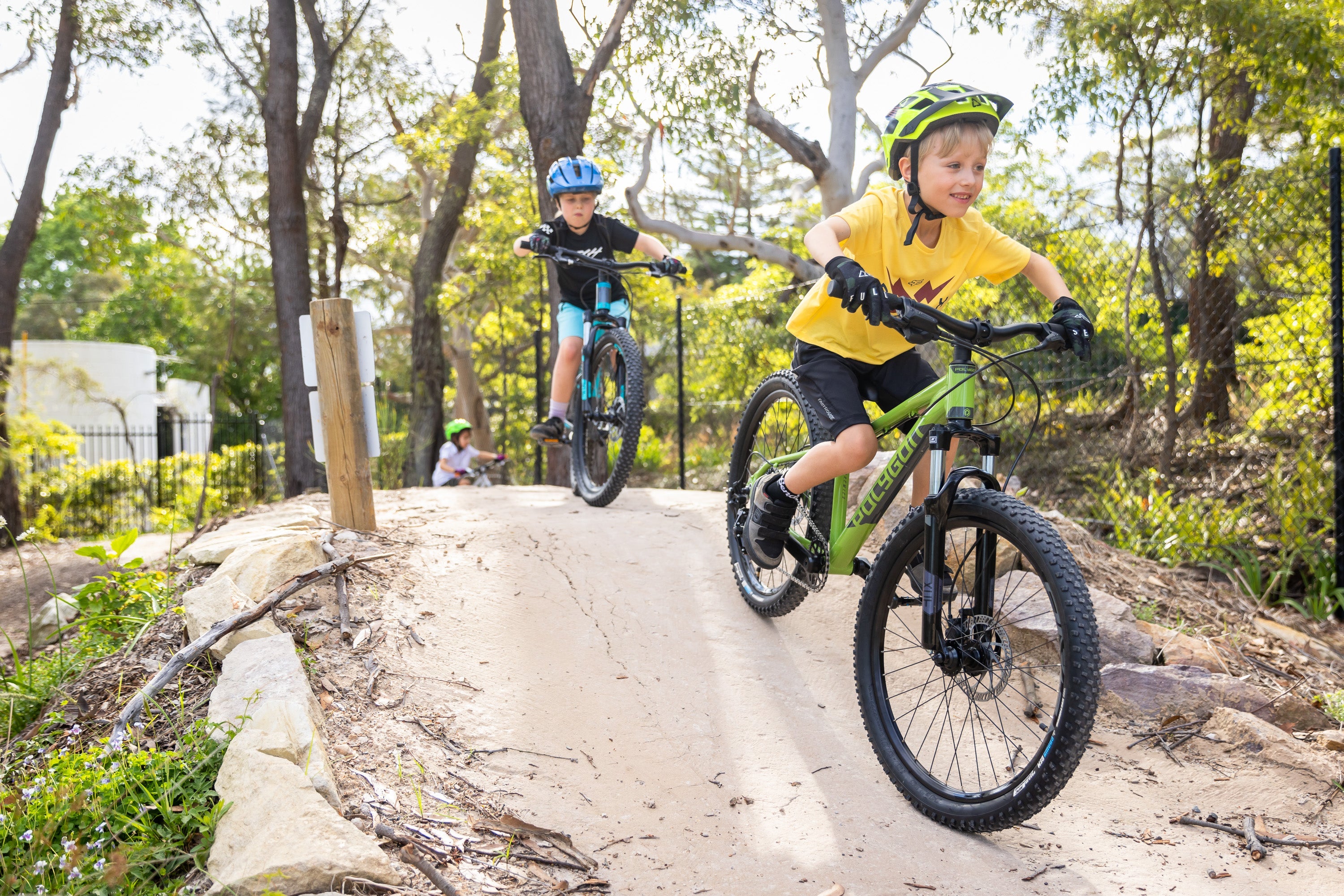 Polygon Premier 24 XC Disc Evo Kids Mountain Bike - 24 Inch Wheels, Lightweight Aluminum Frame, Disc Brakes - Perfect for Trail Riding & Outdoor Adventures