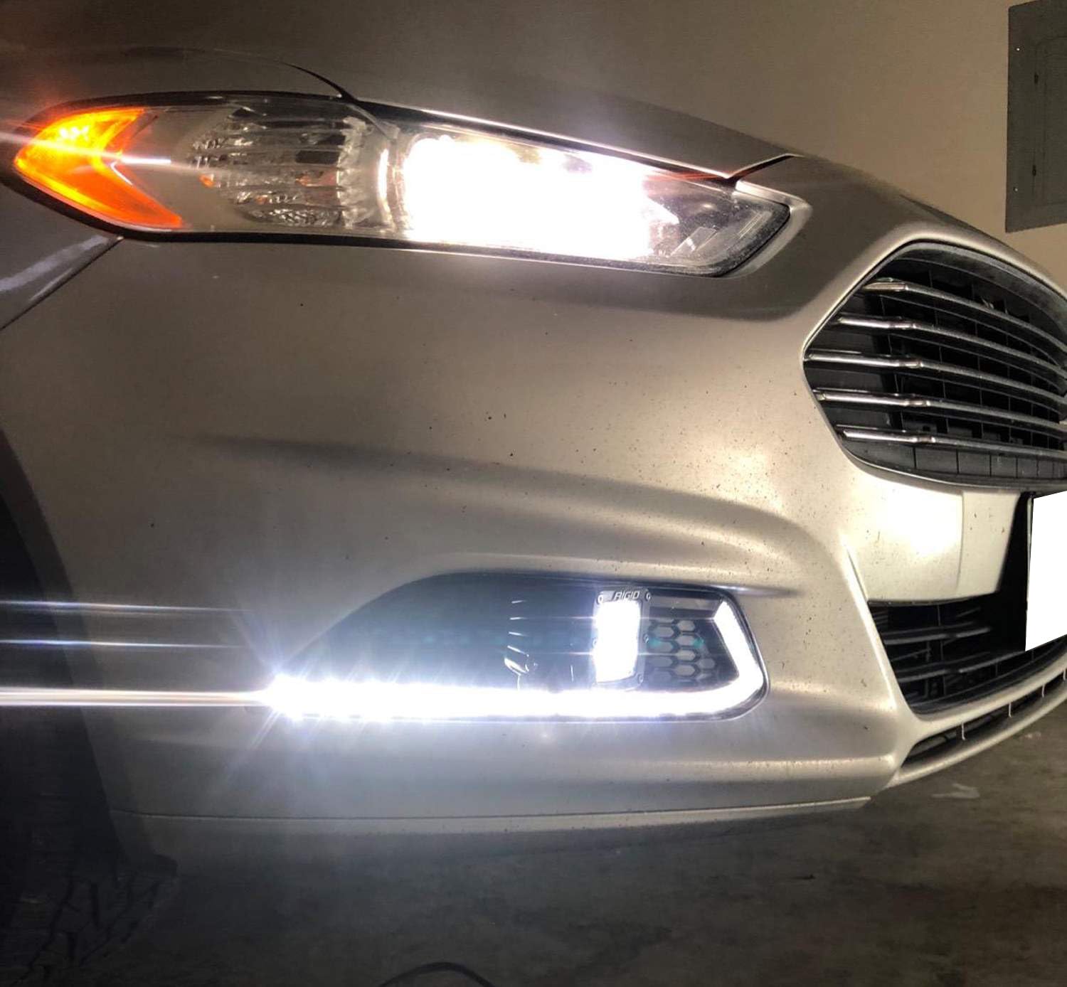 iJDMTOY Xenon White LED Daytime Running Lights & Fog Lamps for Ford Fusion 2013-2016 | 2x DRL Bezel Assemblies with 16 High-Power LEDs Each | Enhanced Visibility & Style for Day & Night Driving