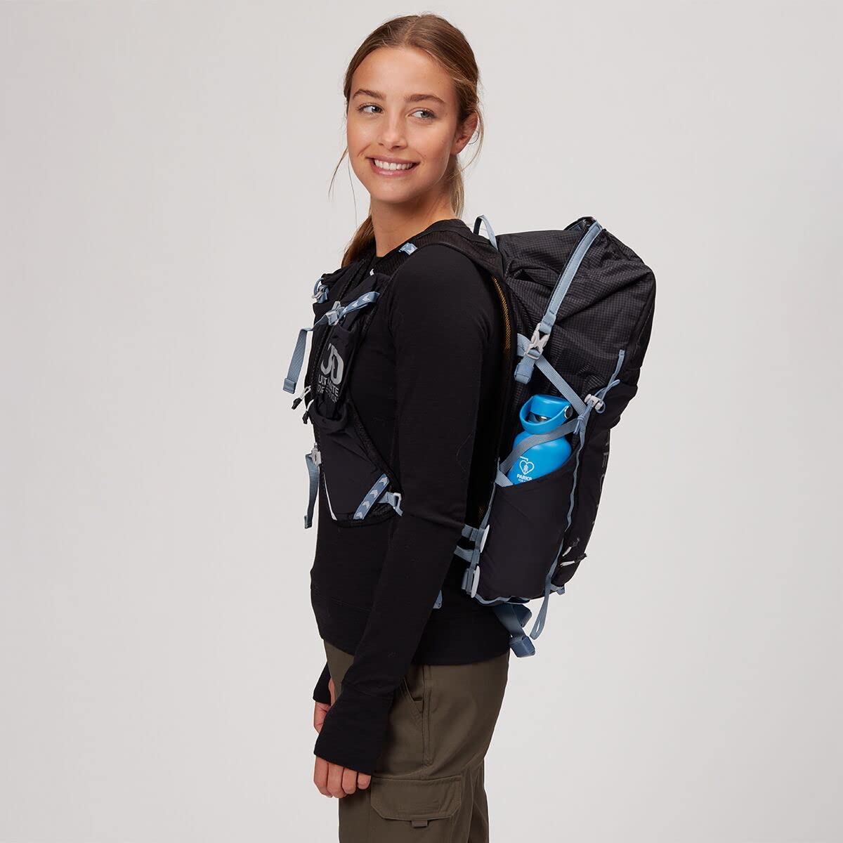 Ultimate Direction Fastpack 20L Hydration Running Backpack - Lightweight Daypack for Trail Running, Hiking, Cycling & Travel - Perfect for Marathon Training & Outdoor Adventures