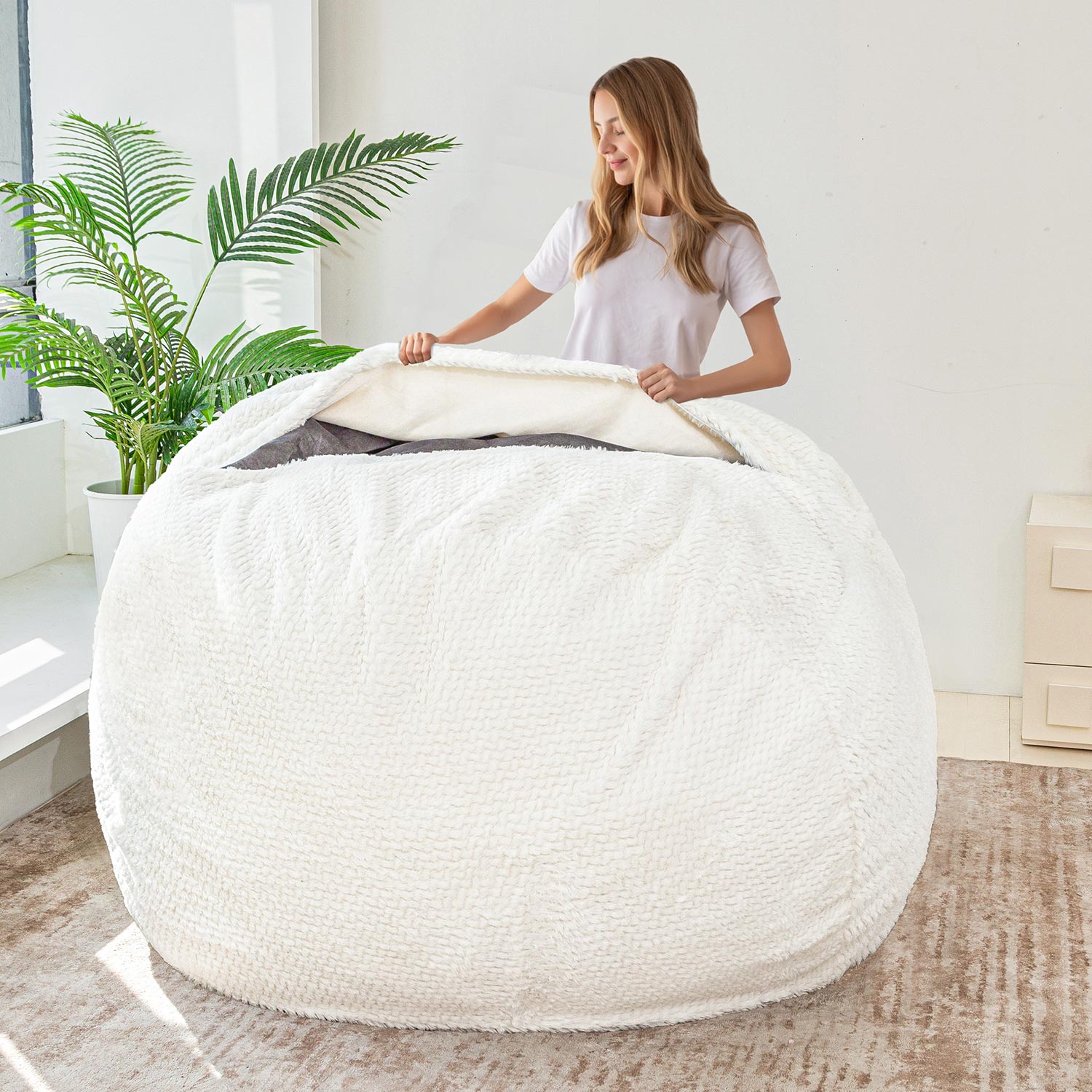 MAXYOYO Velvet Bean Bag Bed with Faux Fur Removable Cover - Convertible Bean Bag Chair to Bed for Living Room & Bedroom (Beige) - Perfect for Lounging, Gaming & Small Space Living