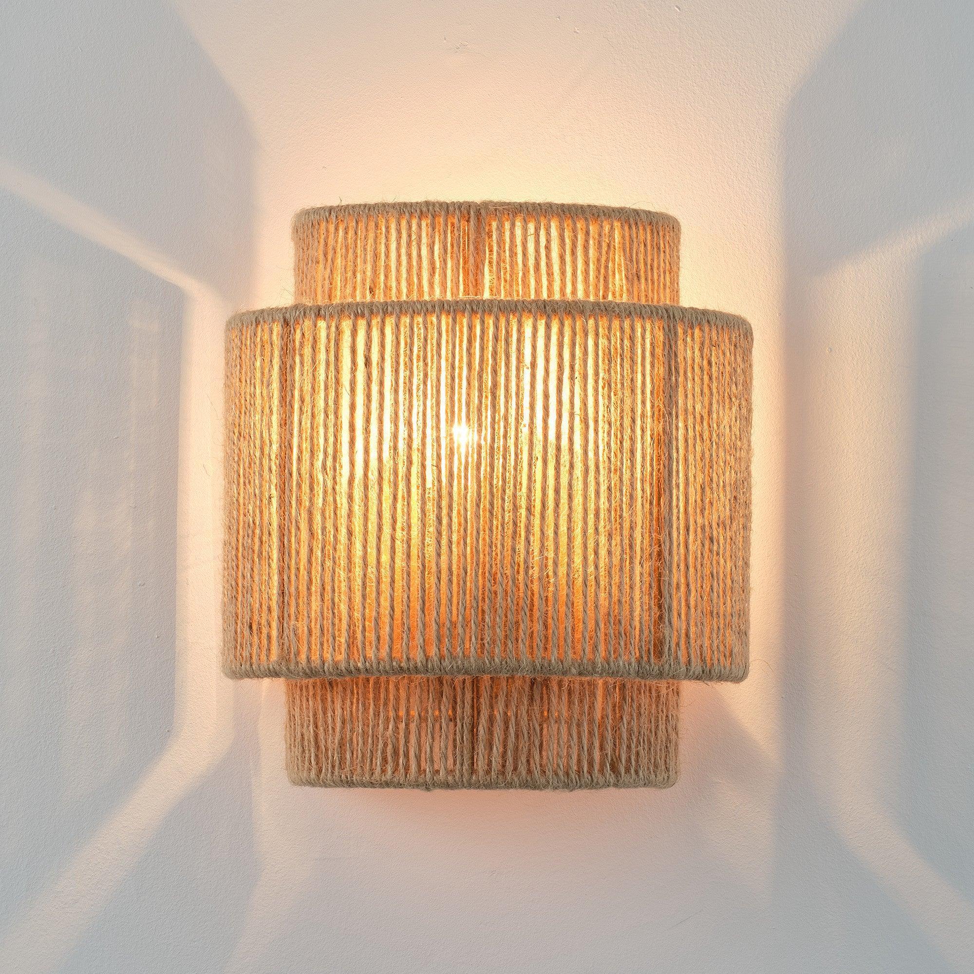 Farmhouse Rattan Wall Sconce Light - Vintage Style 1-Light Fixture for Bedroom, Living Room & Porch Lighting